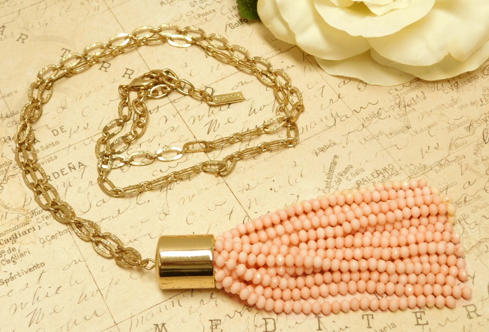 SUGARFIX PINK ACRYLIC BEAD TASSLE FASHION NECKLACE 30″