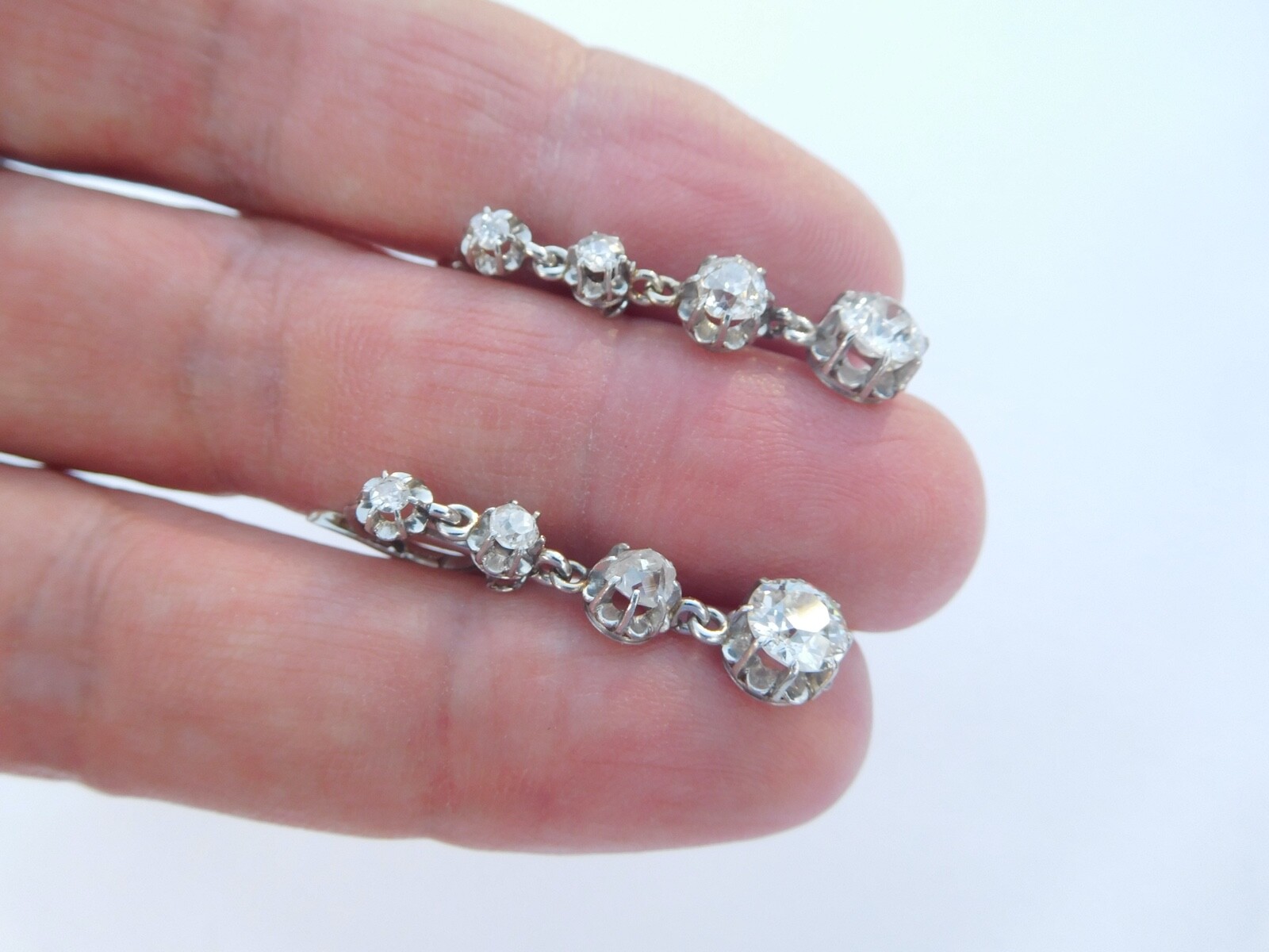 French Art Deco 850 900 Platinum Approximately 2 Carats Diamonds Earrings 💎
