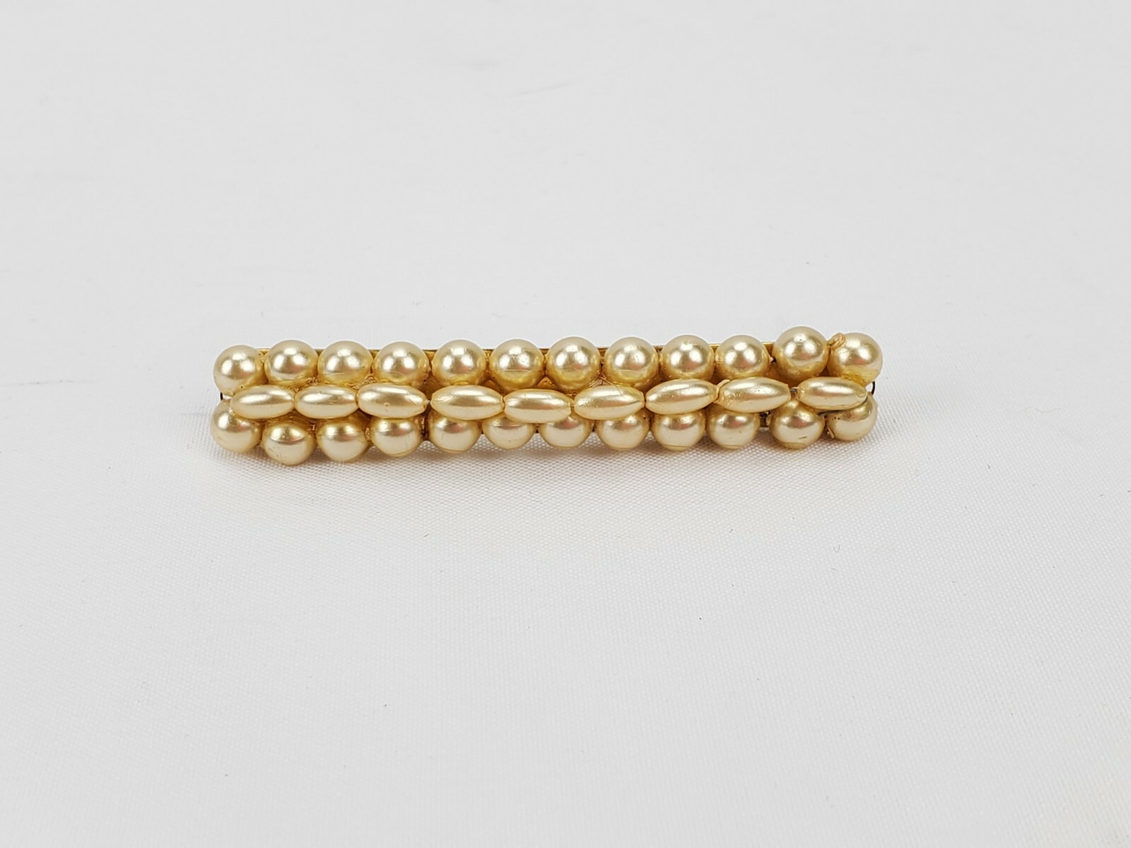 Vtg Brooch Bar Pin Pearls Faux Gold Tone Holiday 2.5”x.0.5” Unsigned 40s 50s 60s