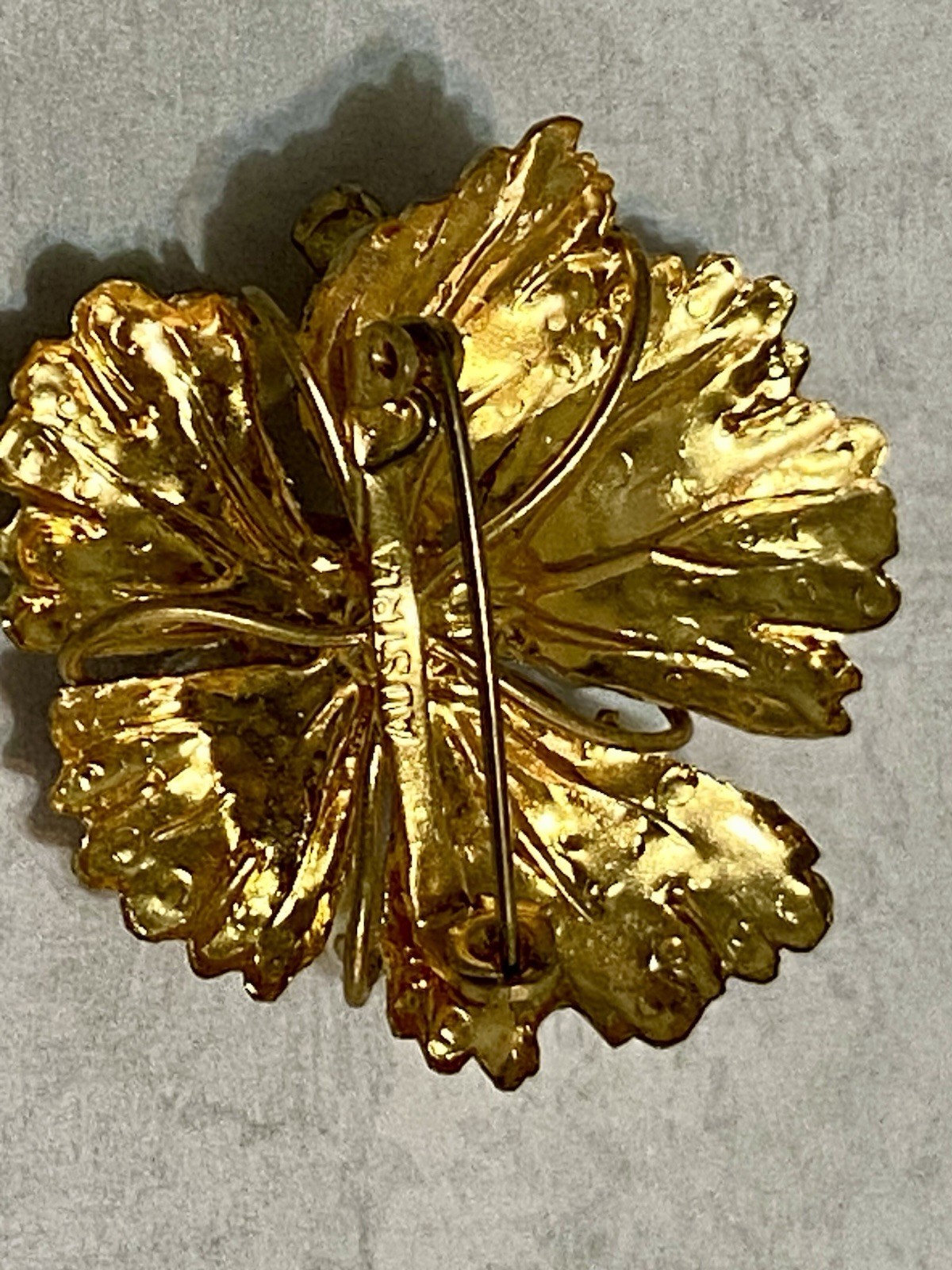 Vintage Gold Tone Brooch Leaf Clear Rhinestones & Pearls Made In Austria