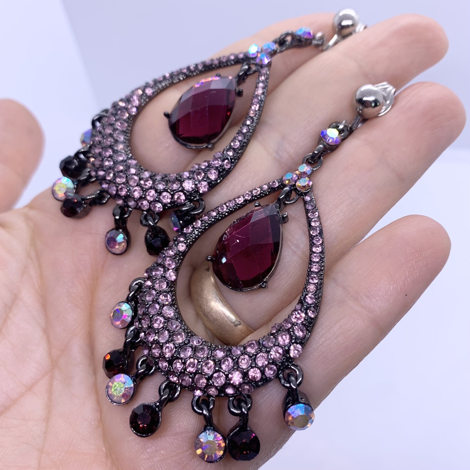VTG PINK PURPLE PAVE CRYSTAL GUNMETAL BIG CHANDELIER HOOP EARRINGS DANGLE CLIPON