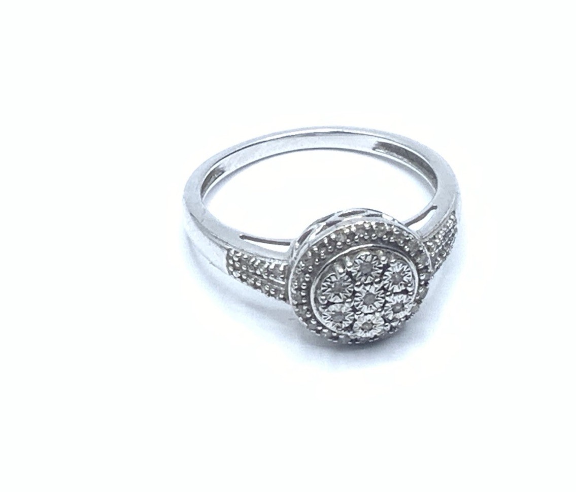 Allure Gems SK9 Sterling Silver Diamonds Cluster Halo Band Ring – Sz 7.25