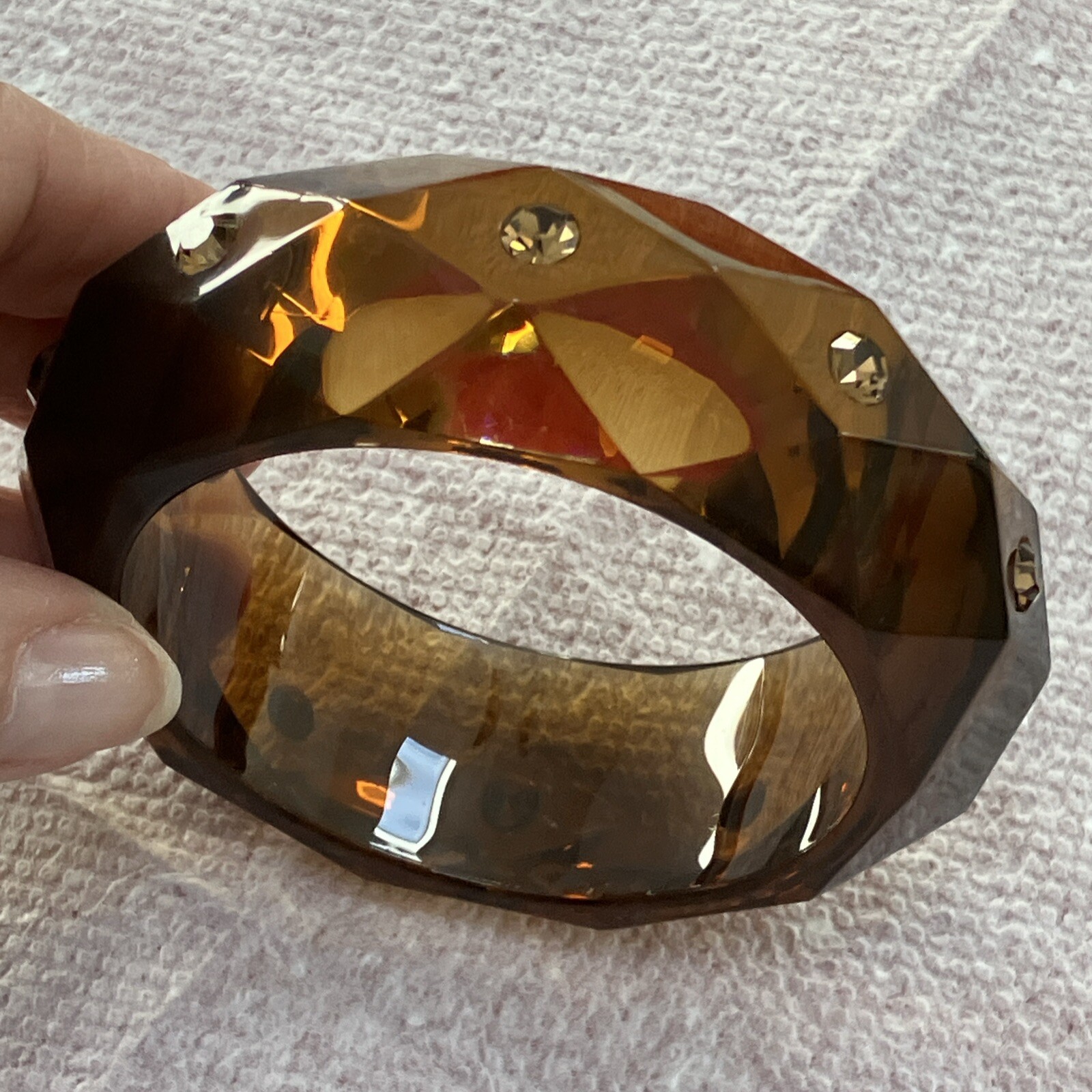 VINTAGE FACETED GEMS BANGLE BRACELET
