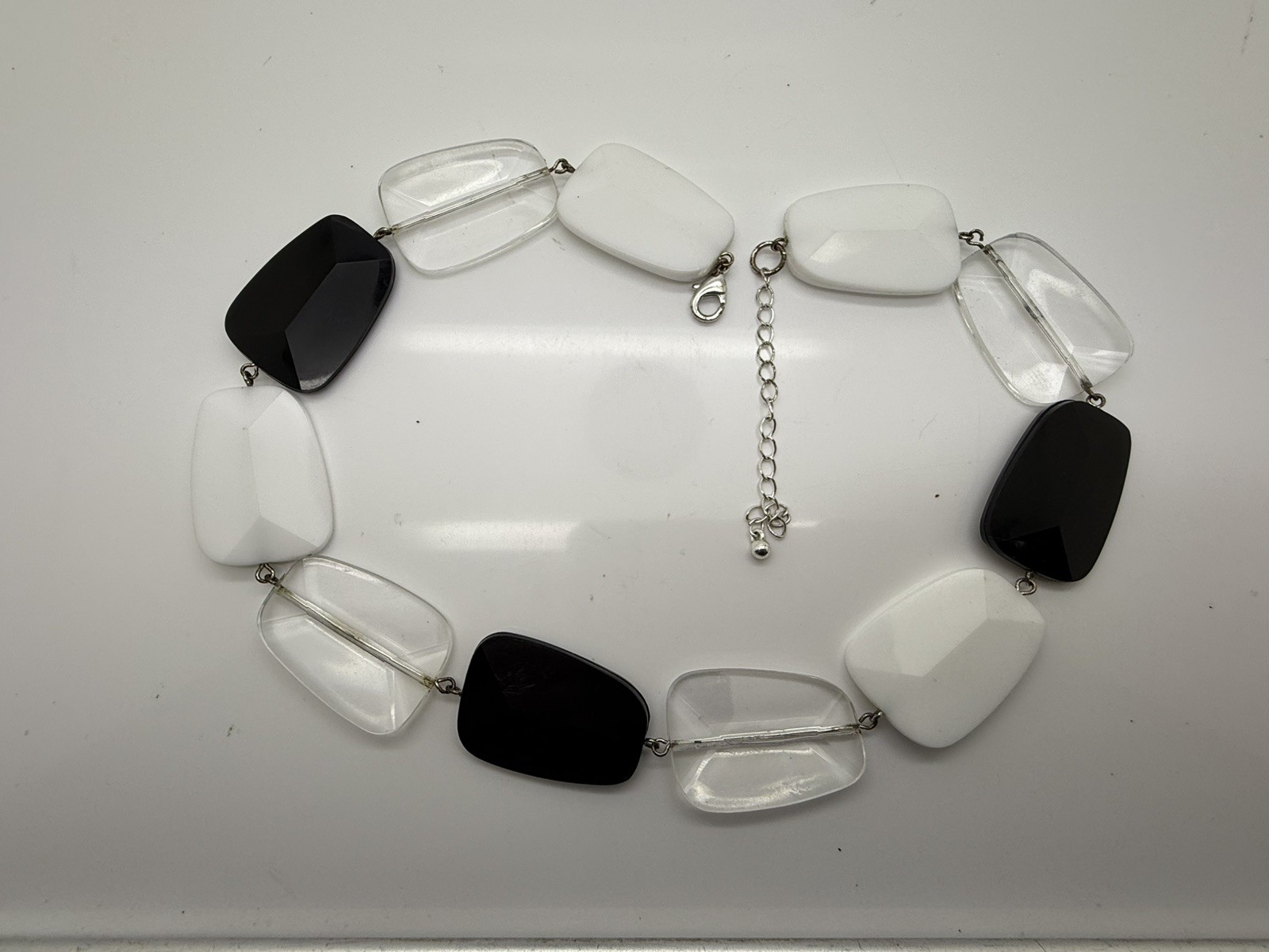 Vintage faceted polished resin multicolor statement necklace choker O8