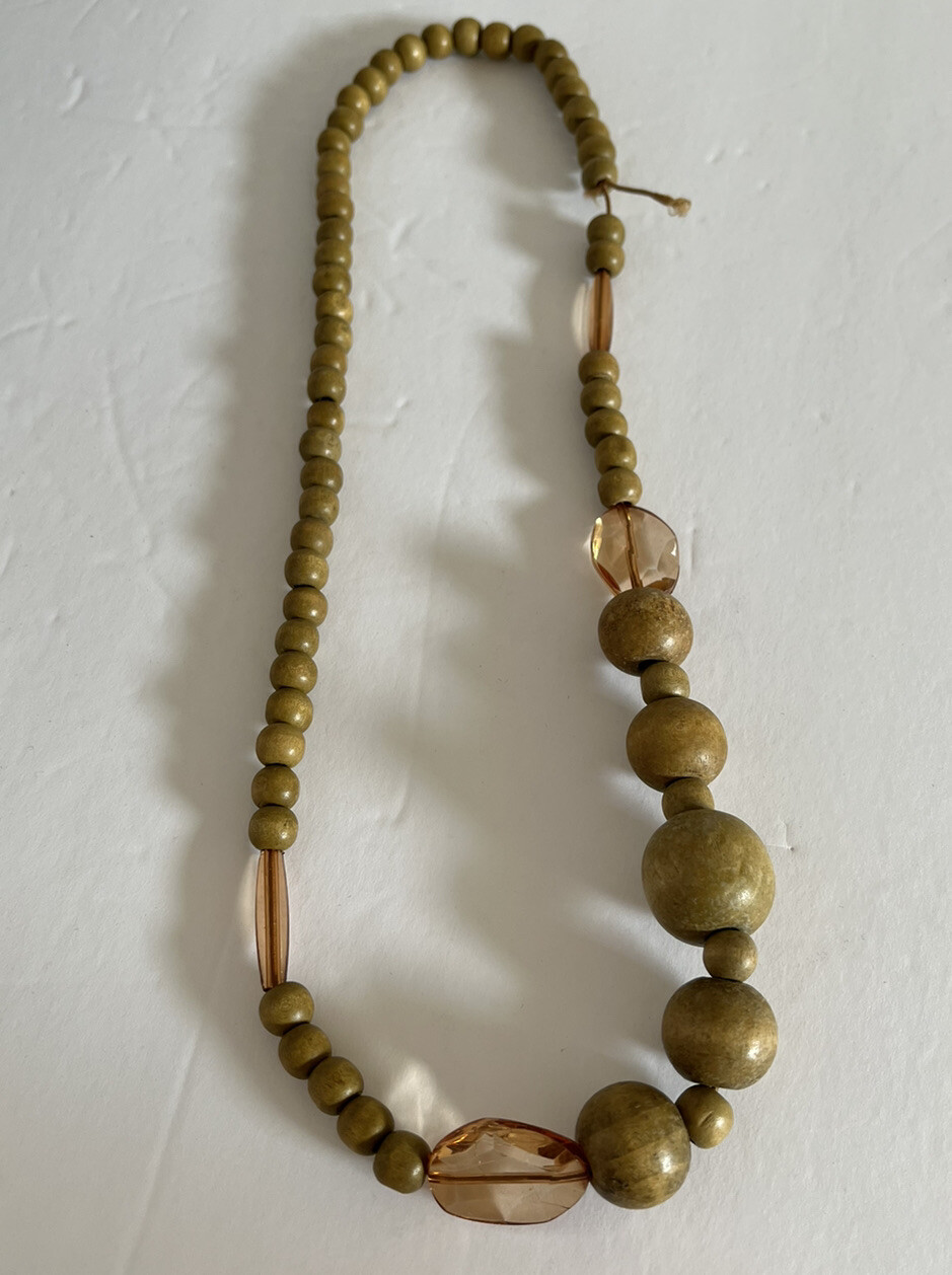 Vintage Light Color Wood and Brown Lucite Plastic Bead Necklace Hippie Boho 24″