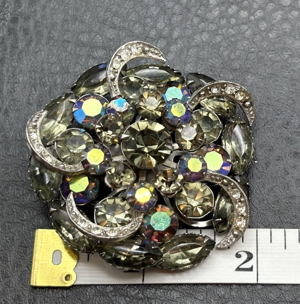 Vintage 2” Silver Tone Prong Set Smokey AB Rhinestone Cluster Statement Brooch