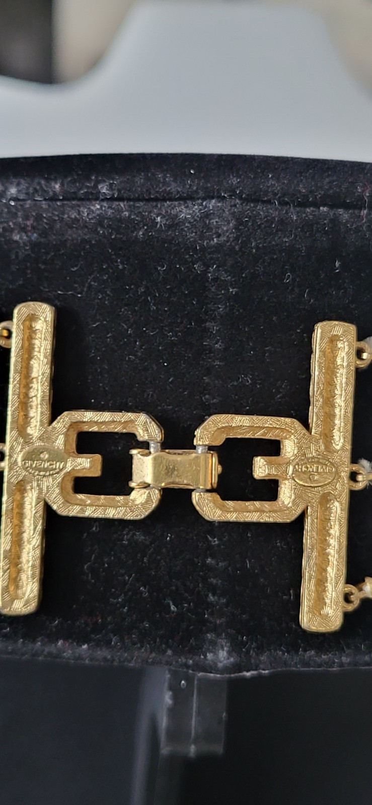 Vintage Givenchy 3-Strand Faux Pearl Necklace Gold Tone G-Logo Clasp 17.5in