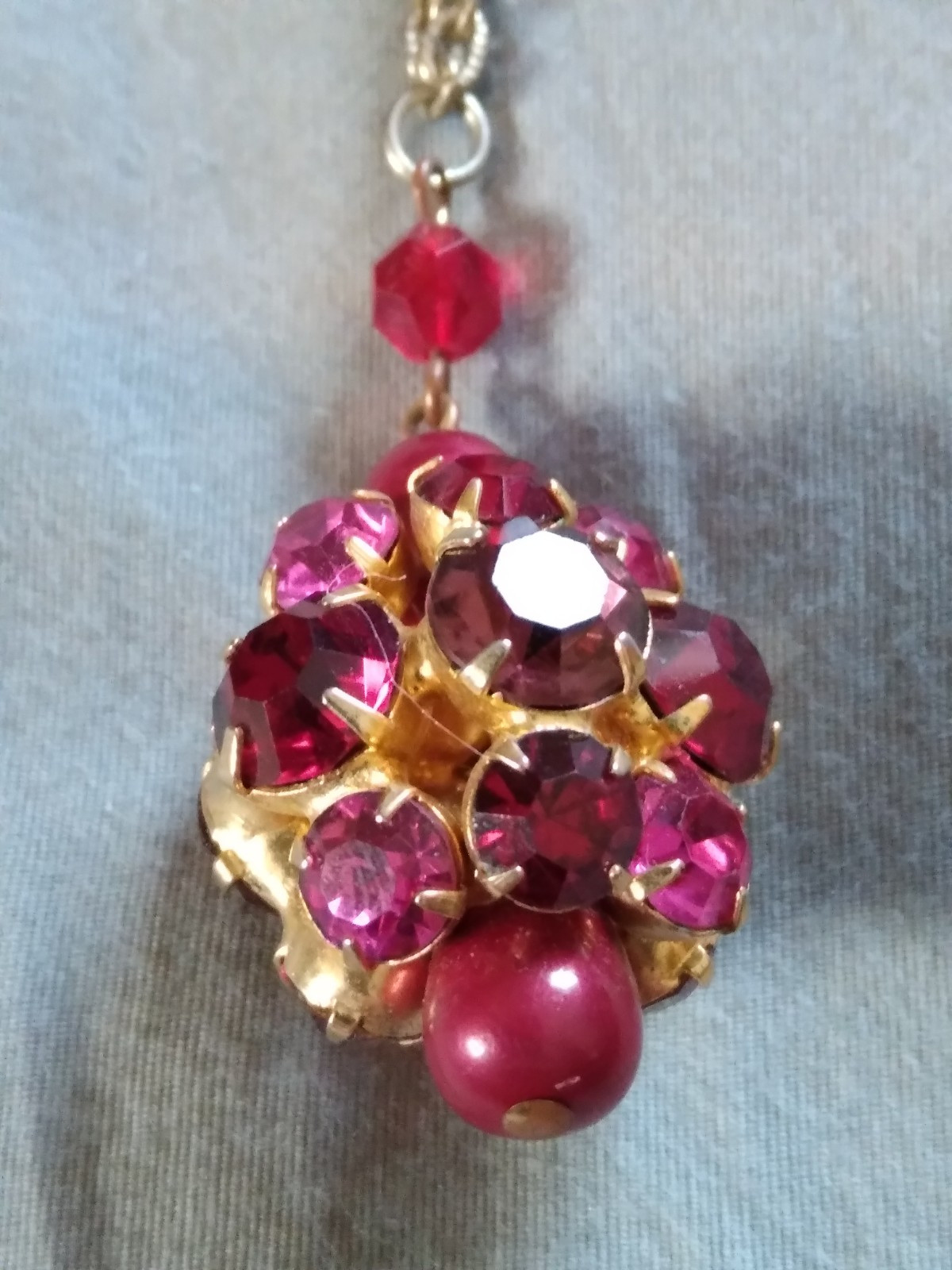 Vintage Pink Red Purple Rhinestone Pendant Necklace.