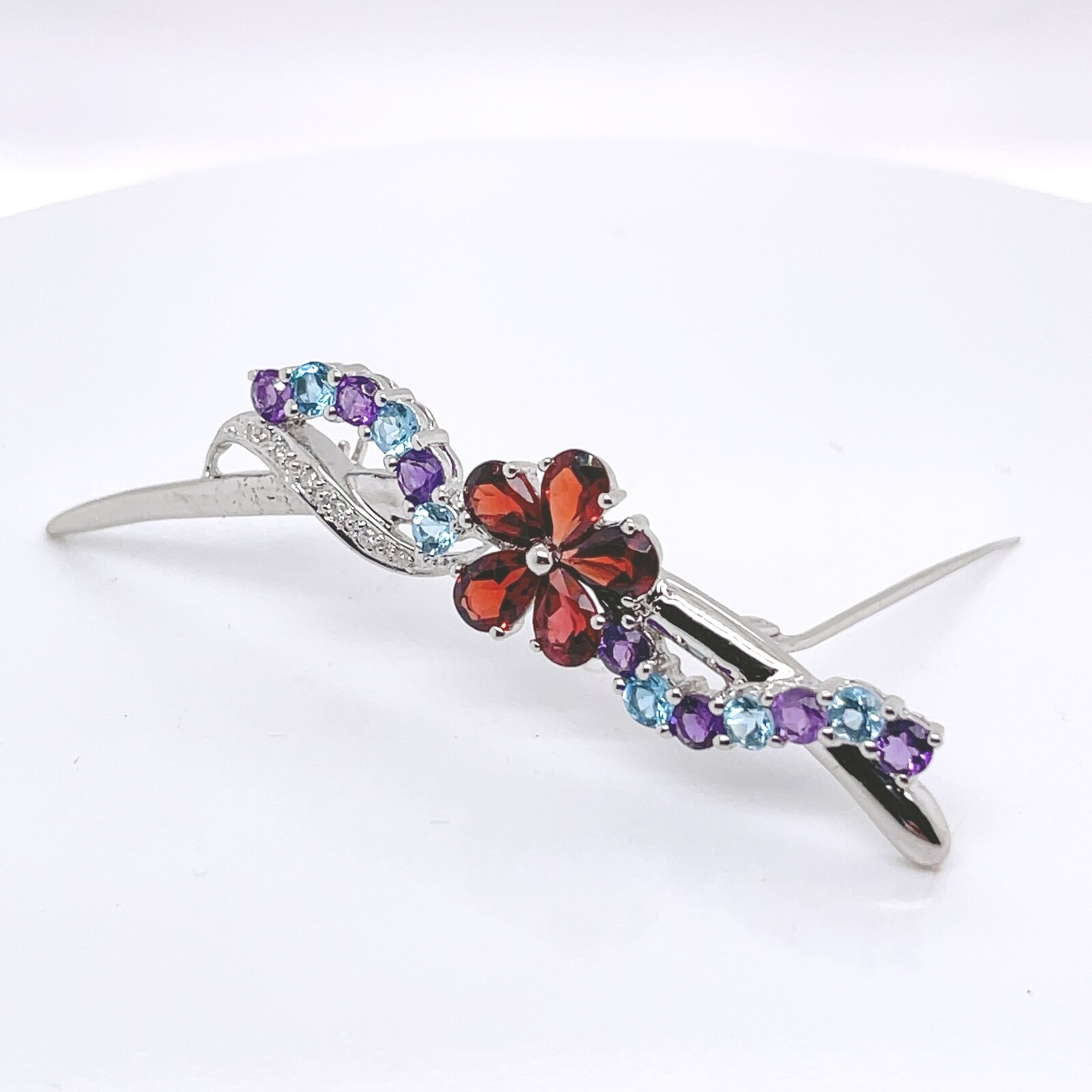 14 Karat White Gold, Diamond, Spinel, Amethyst, & Garnet Flower Brooch – 14k VR