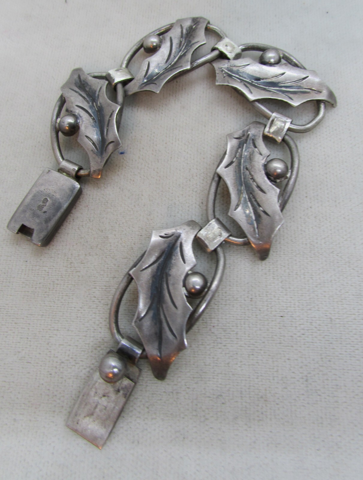 VINTAGE MEXICAN 980 STERLING BRACELET DAMASO GALLEGOS–NEW PRICE—