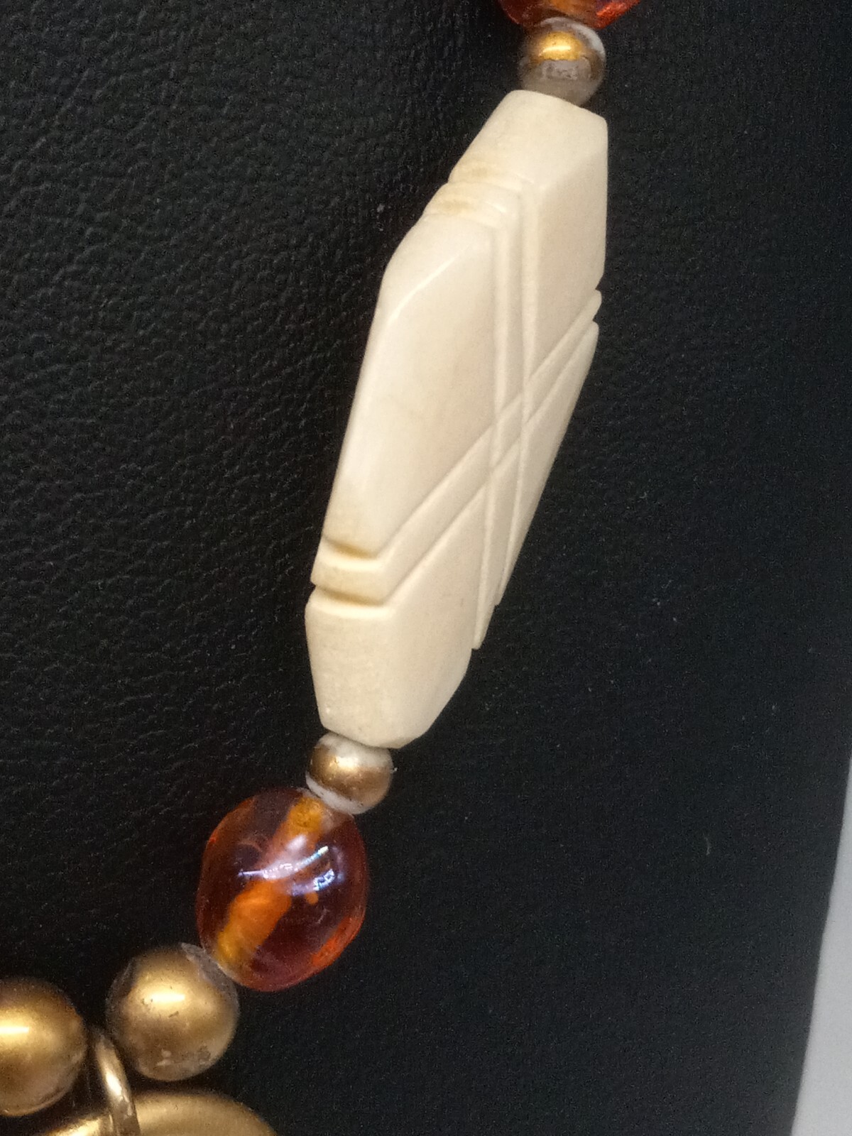 ORENA PARIS Rare Vintage Gold Tone Detailed Alligator Pendant Necklace