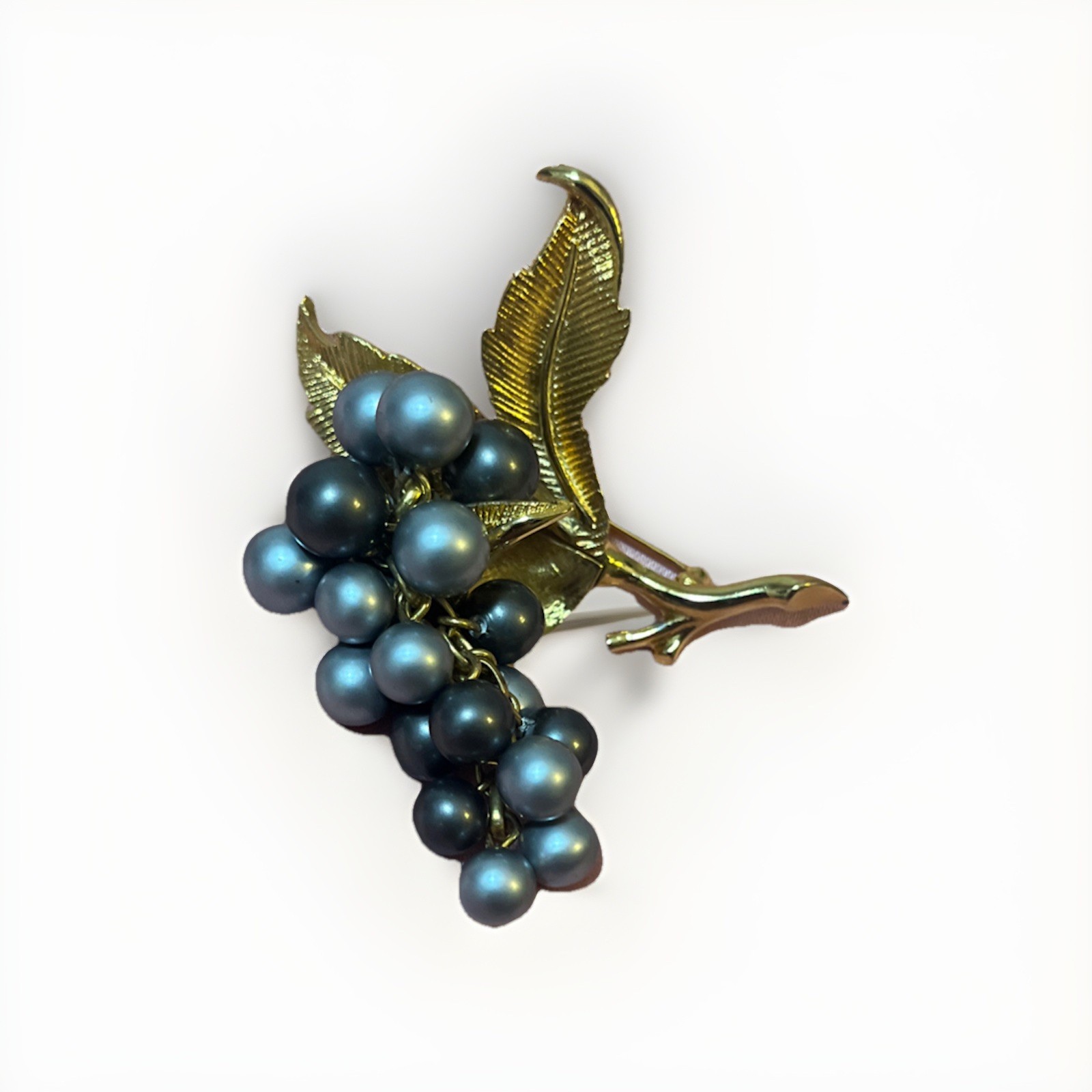 Vintage Marcel Boucher Bunch of Grapes Brooch Pin 0099 Gold Tone Faux Pearls