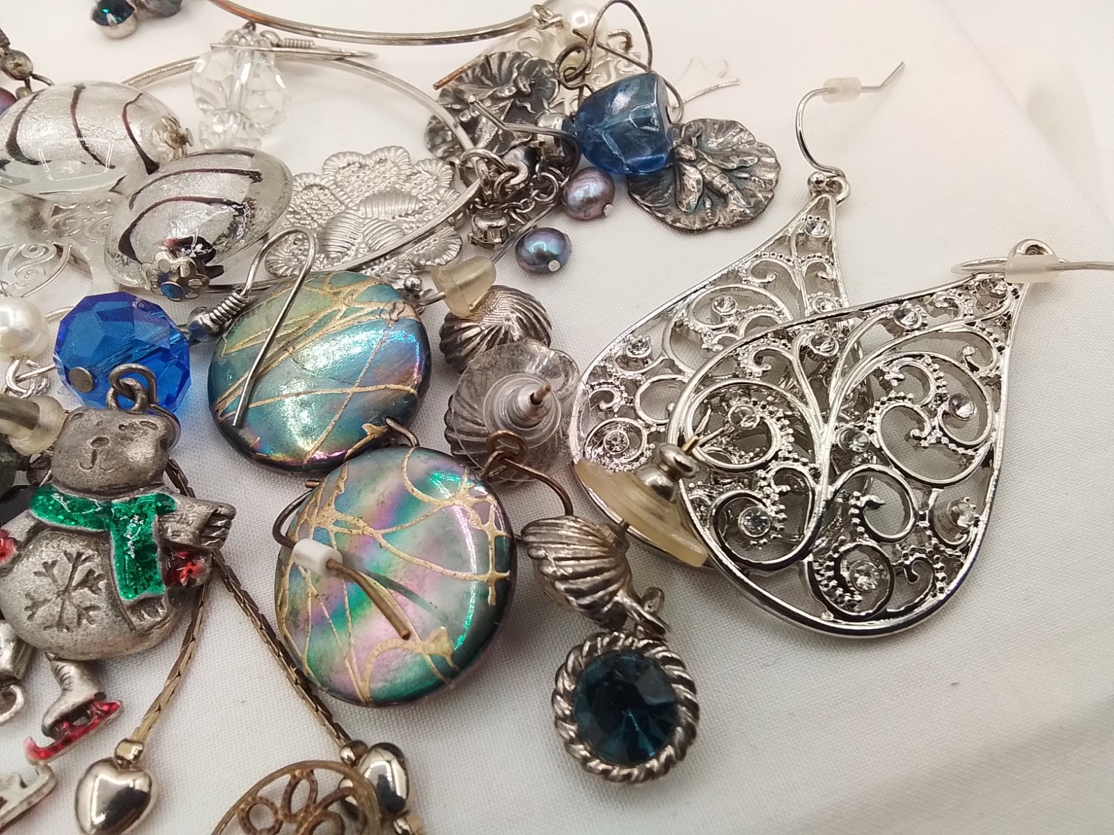 20 LOT B ESTATE VINTAGE SETS PIERCED EARRINGS CHANDELIER DANGLE HOOP FRENCH HOOK