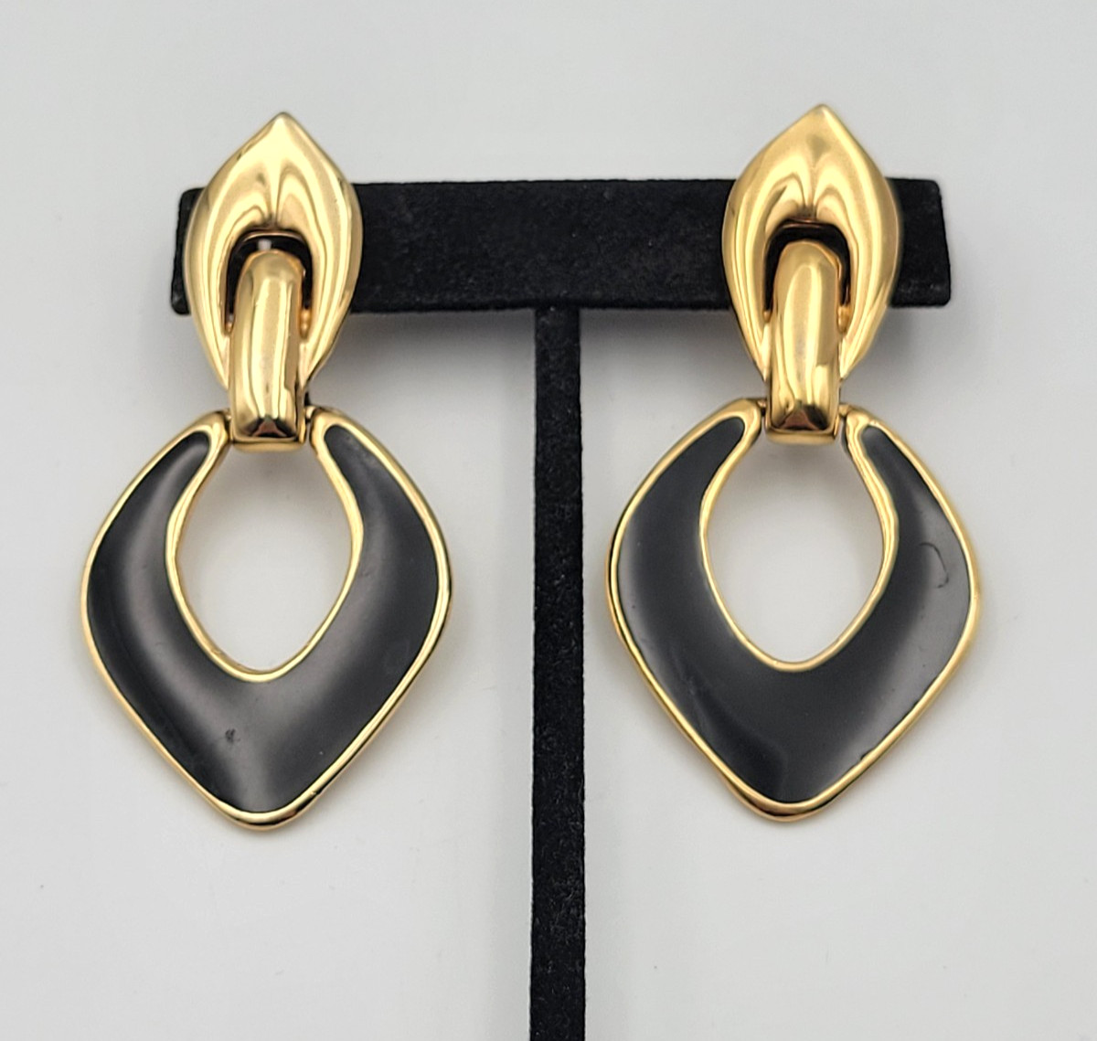 Lot of 2 Gold Tone Dangle Drop Clip on Earring Black Enamel Door Knocker Classic