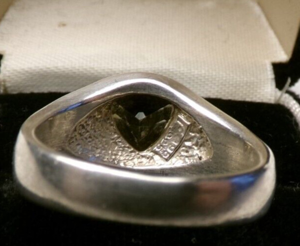 VTG SZ 7 TRILLION CUT TRIANGLE CITRINE STONE STERLING SILVER MOP INLAID RING