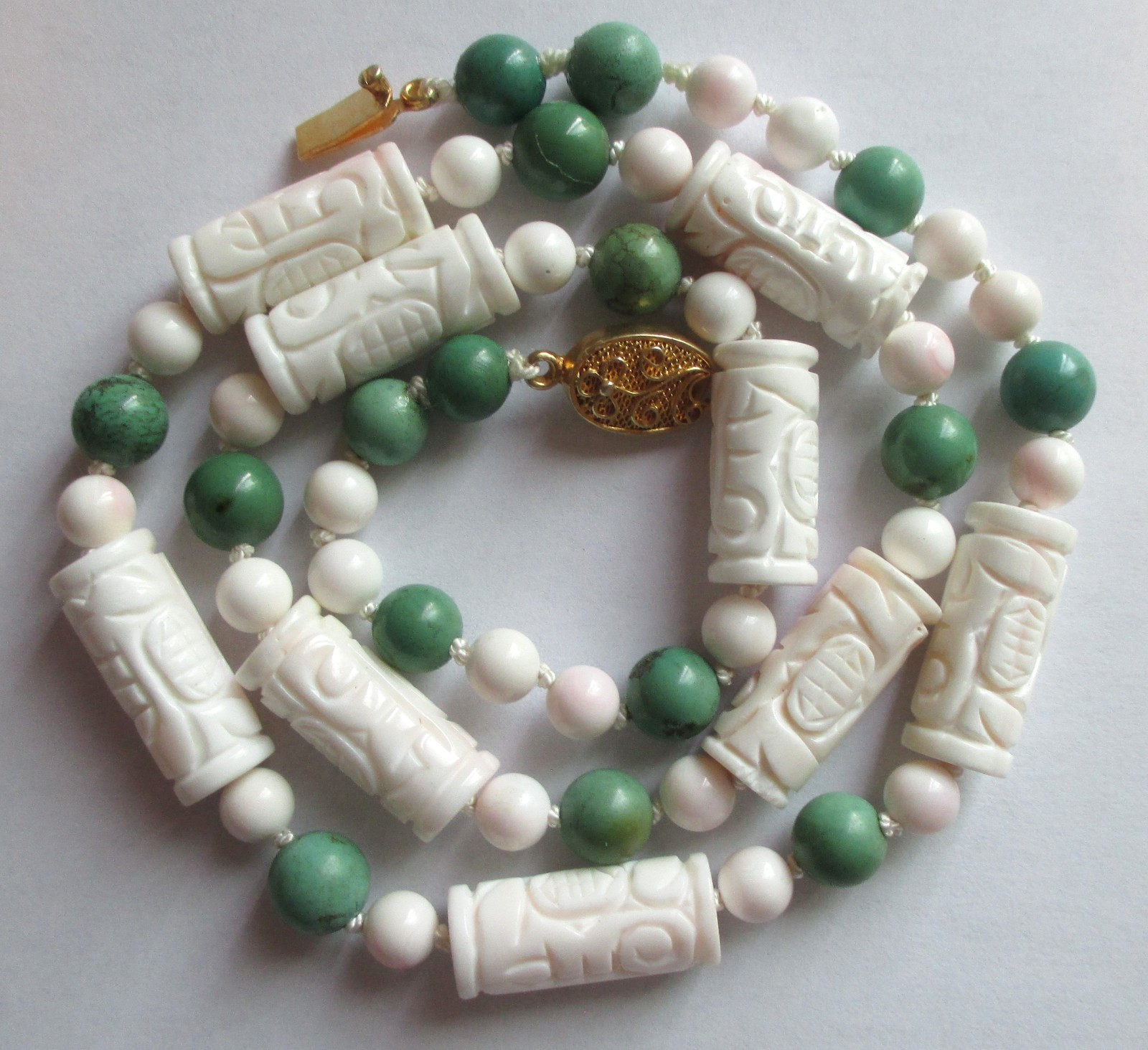 VINTAGE CARVED SHOU BARREL CONCH SHELL CORAL TURQUOISE BEAD NECKLACE STERLING