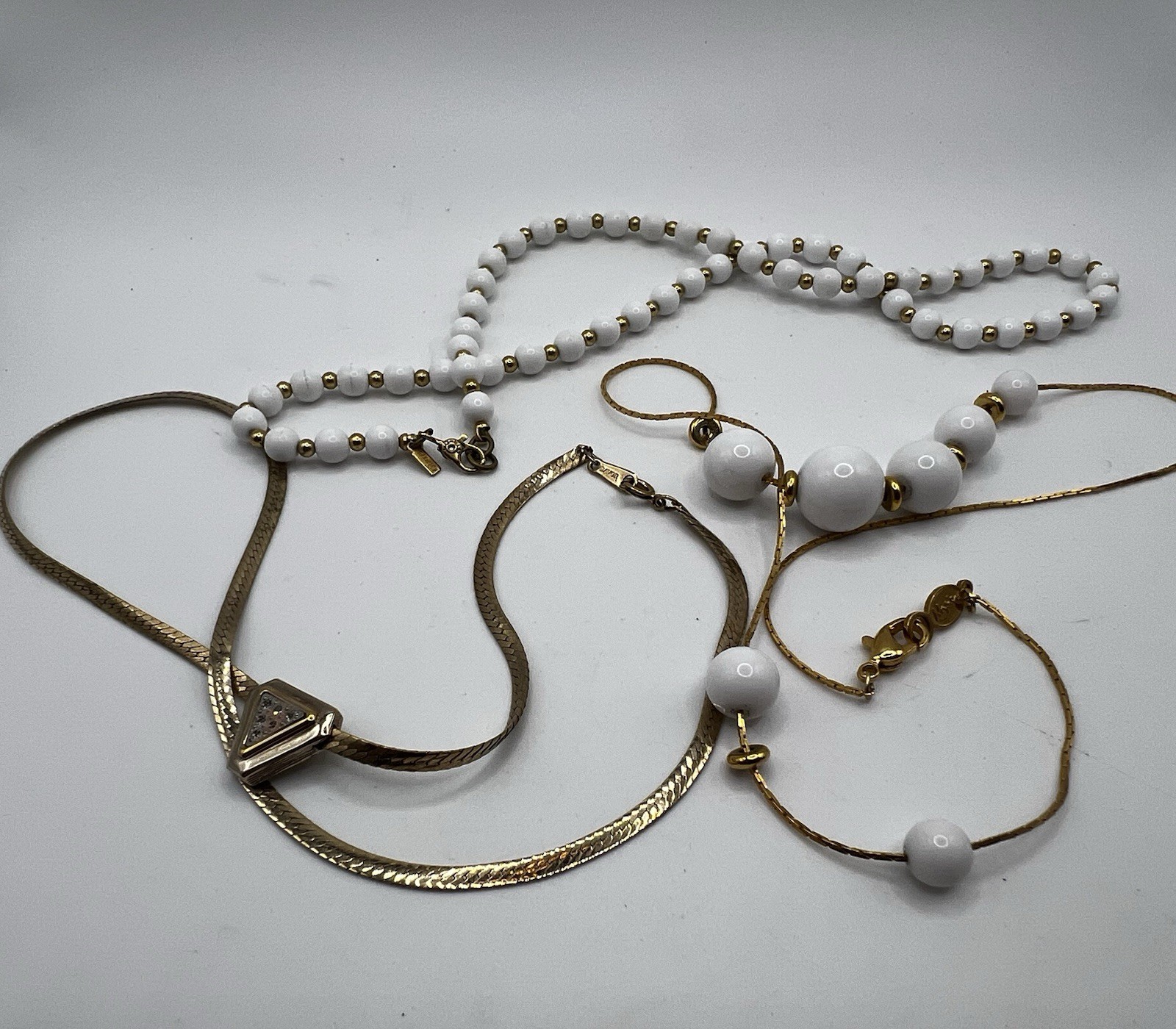 Vintage Jewelry Lot 8 Pieces Signed And Unsigned Monet Napier Avon All Wearable