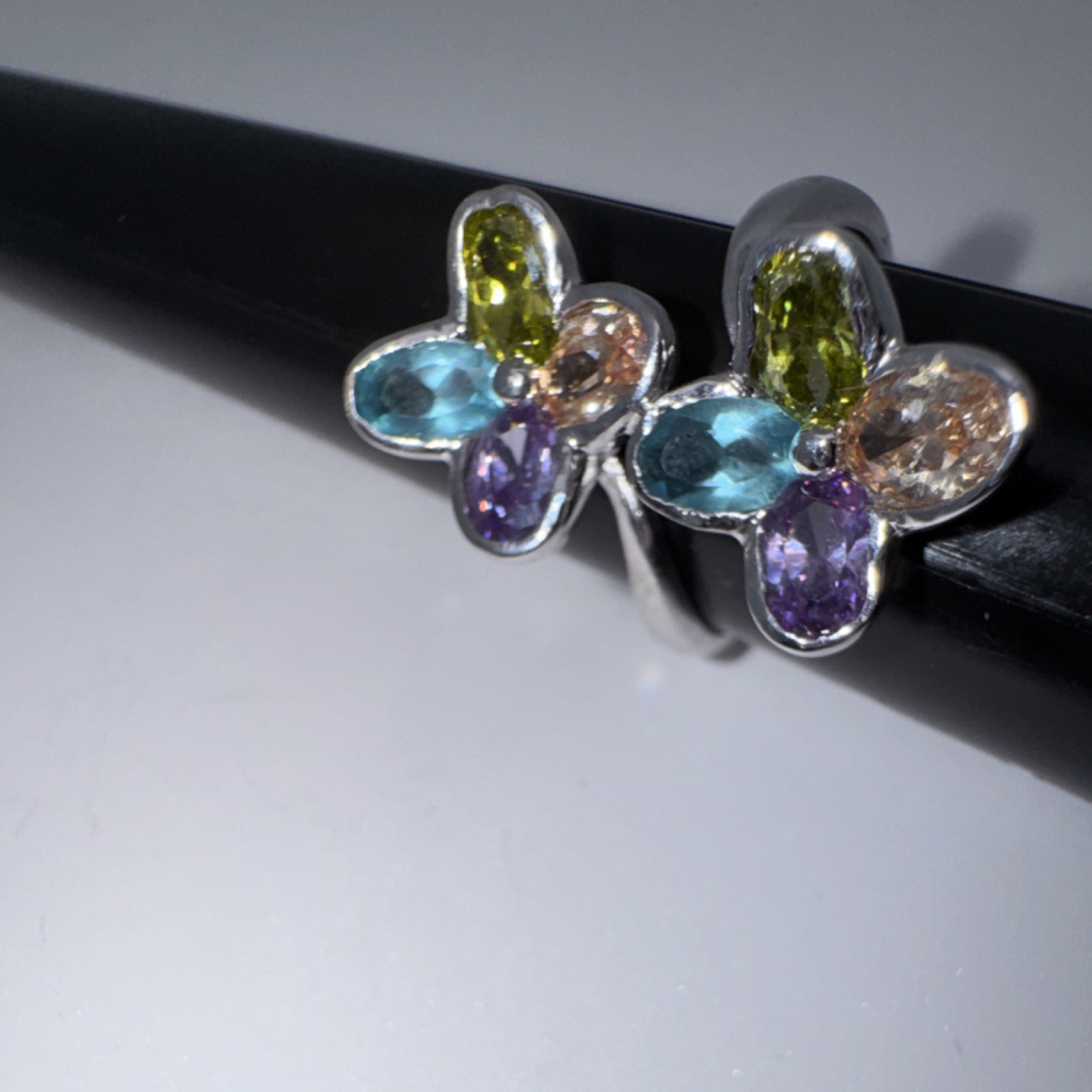 Sterling Silver ring multicolor gemstone flower design bezel setting size 8