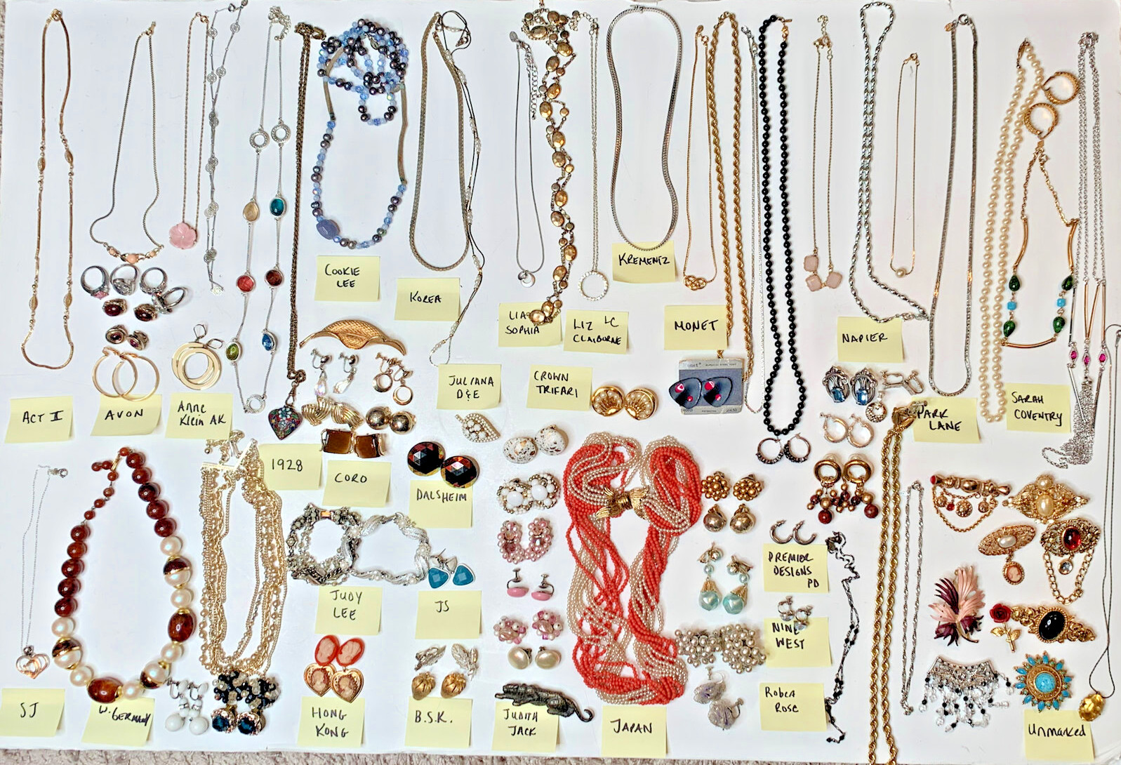 Vintage Costume Jewelry Lot Juliana Trifari Coro Monet 100+ Wearable Signed