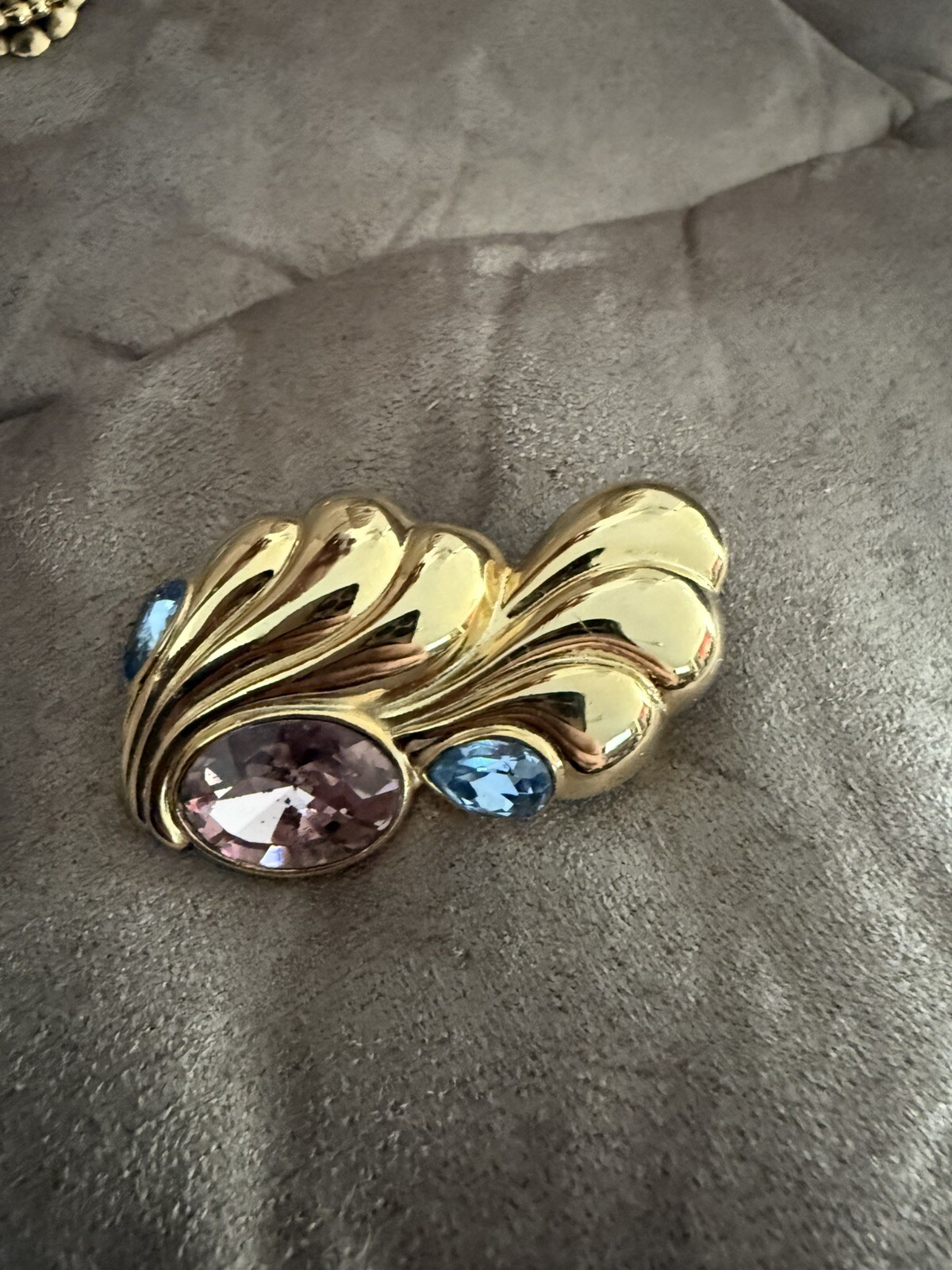 Vintage Brooch And Clip Earring. Purple and blue Stone gold tone Quality B