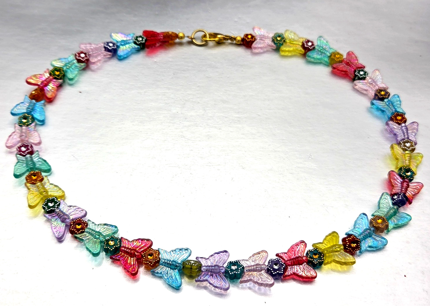 Vintage Cute Butterfly Multicolor Lucite Beaded Necklace 19″
