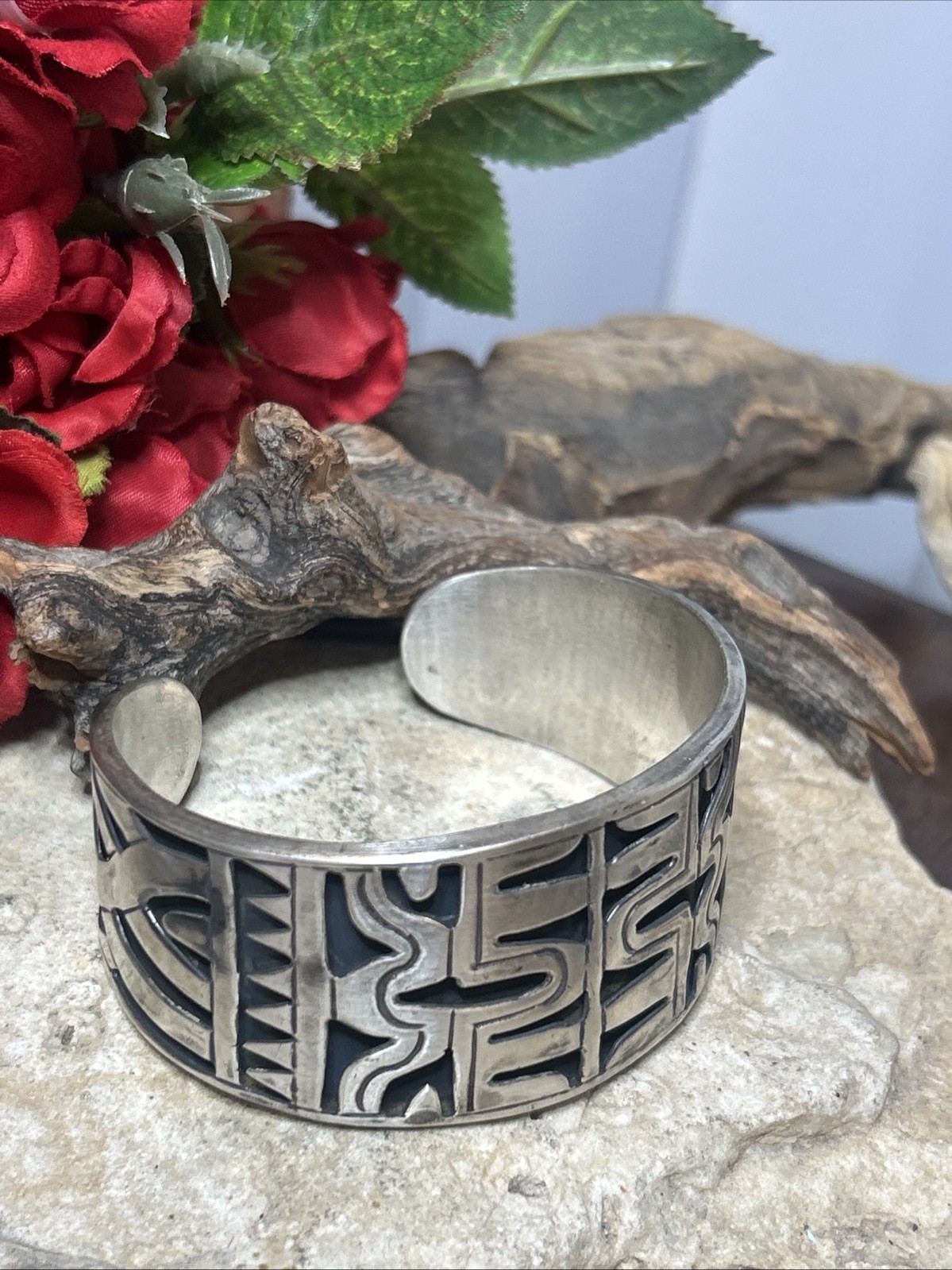 35. Vintage Early Taxco Sterling 925 Aztec Shadow Box Cuff Bracelet 7″,36.5g.Mex