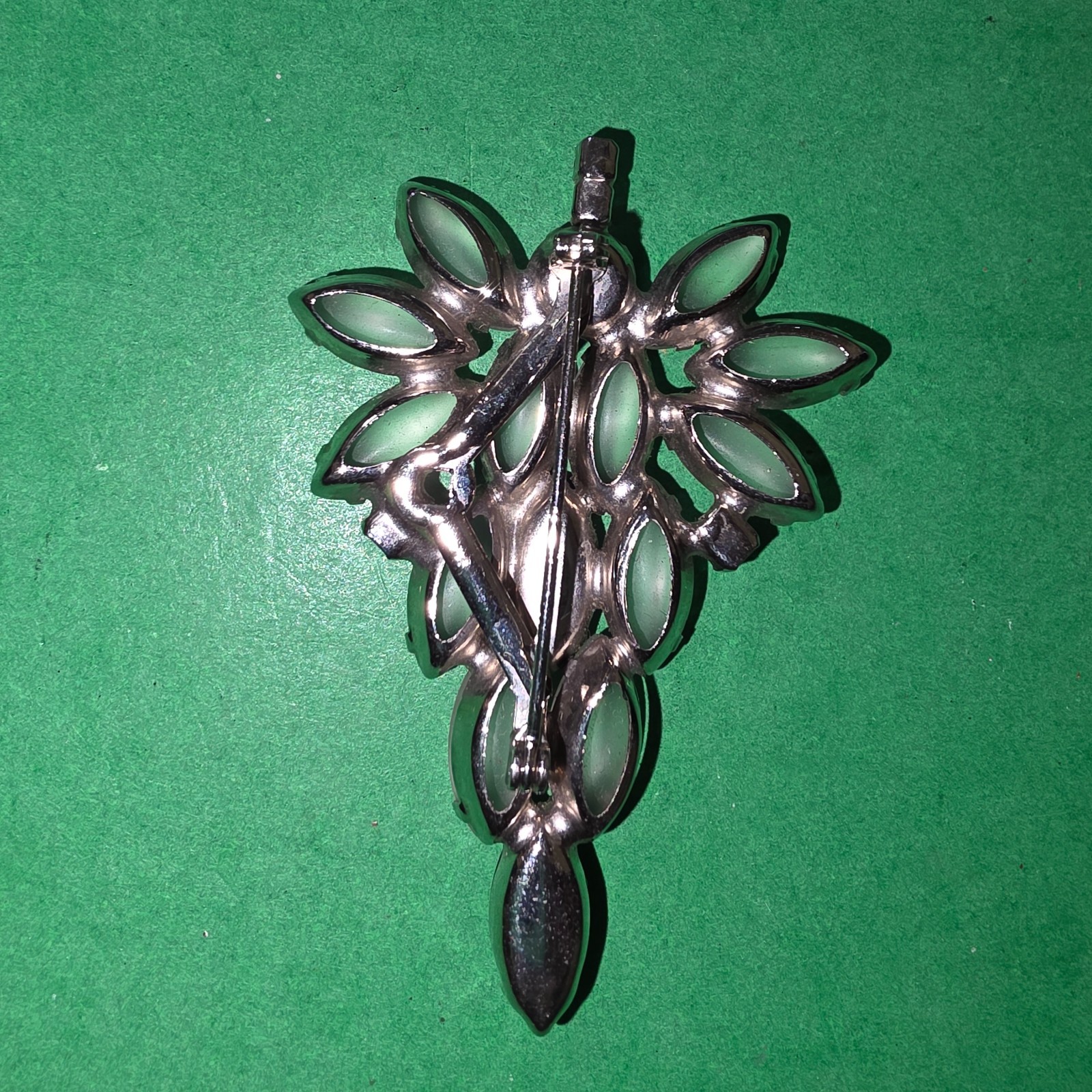 Vintage Juliana DeLizza & Elster White and Black Frosted Satin Rhinestone Brooch
