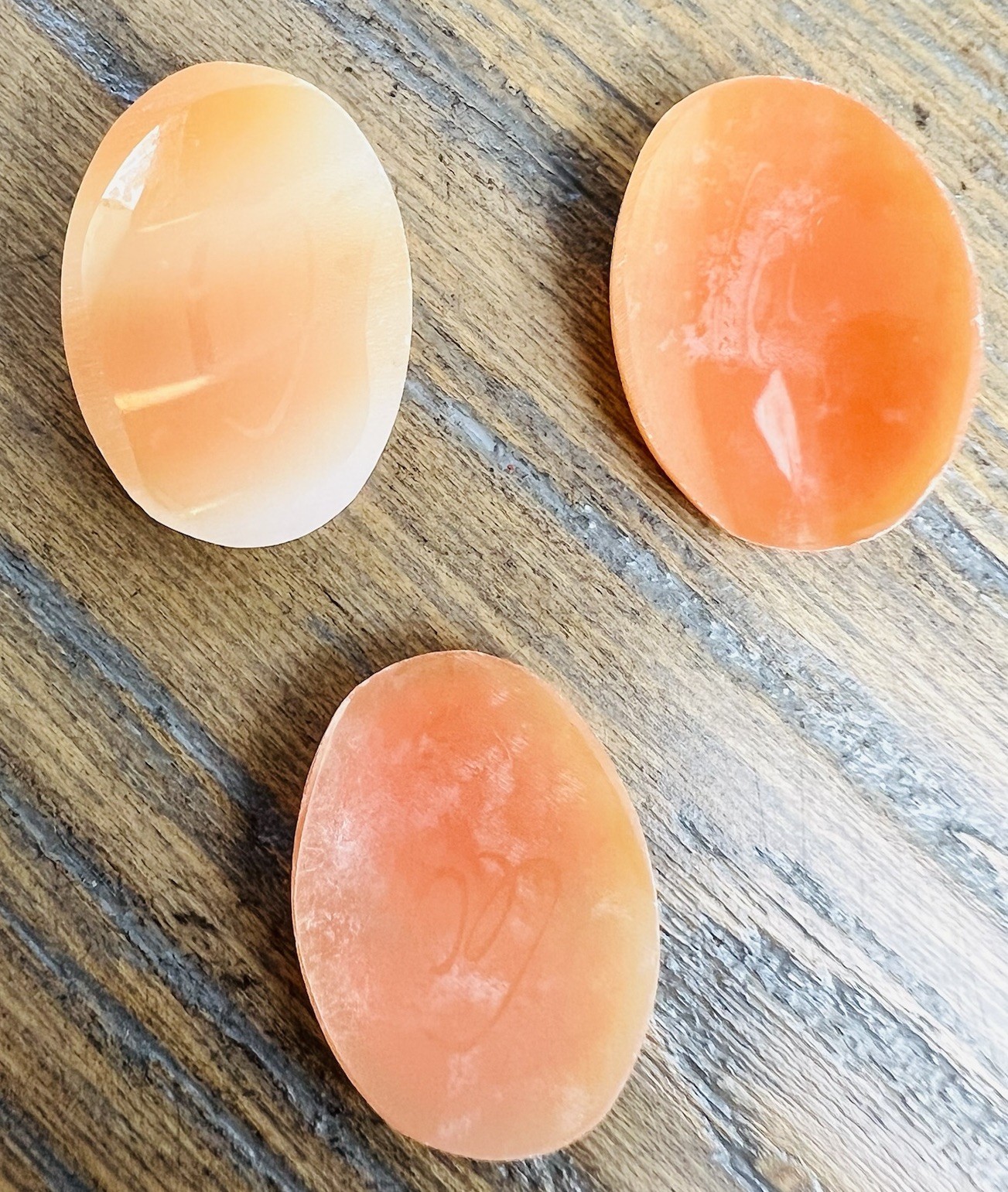 Vtg Hand Carved Shell Cameos (3) Loose Oval Lady Portrait Left (1)Right Facing 2