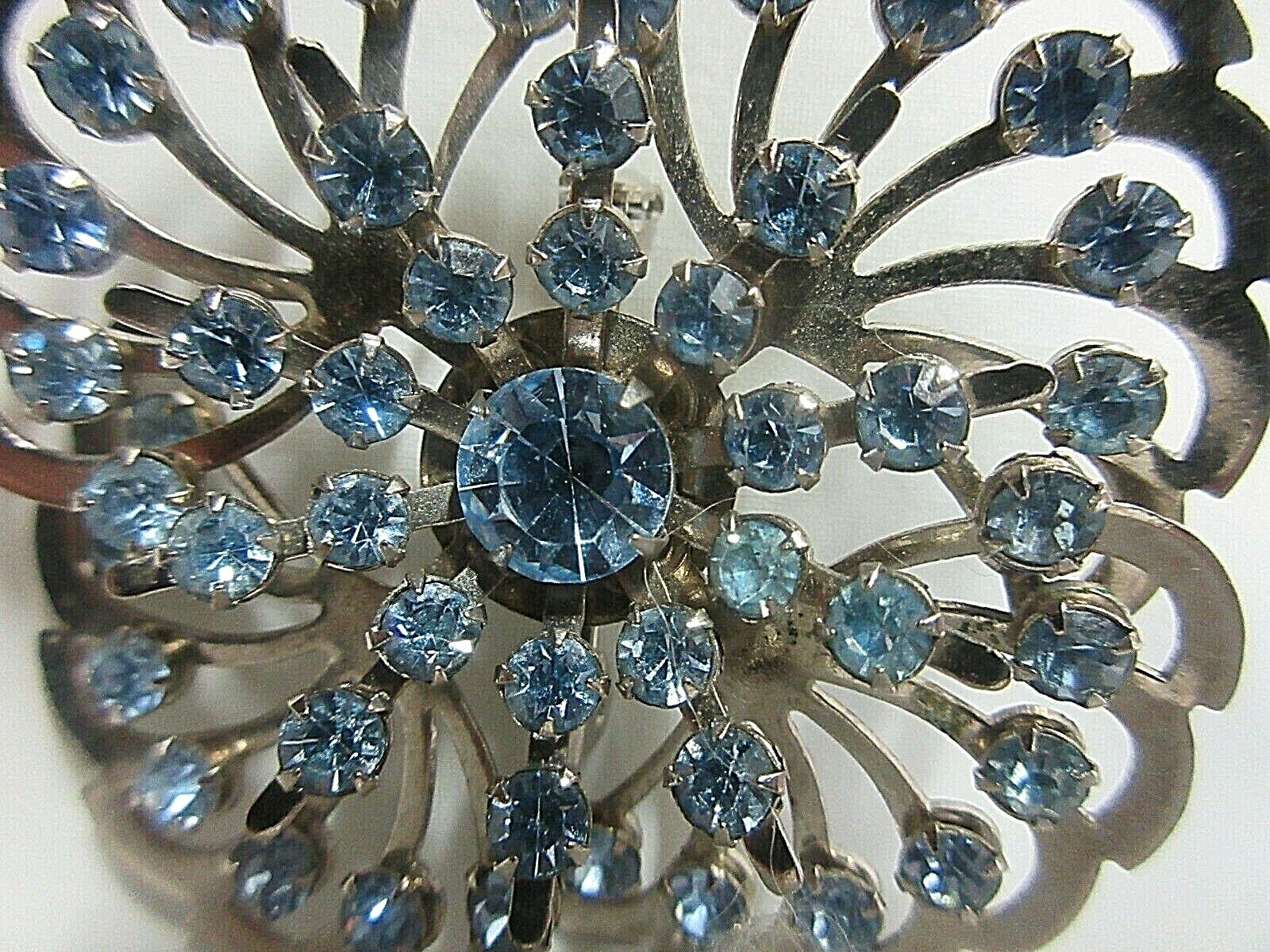 VTG Silver Metal FLOWER with Tiny Blue Rhinestones PIN BROOCH #1
