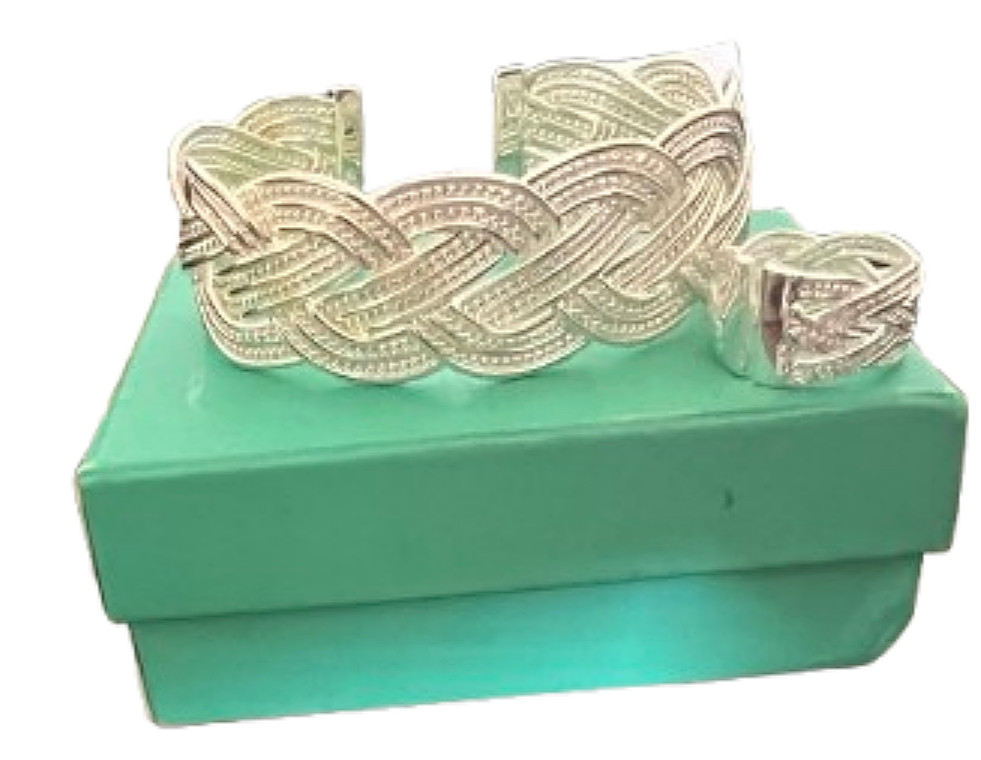 Fine 925 Sterling Silver Taxco bracelet and ring Set