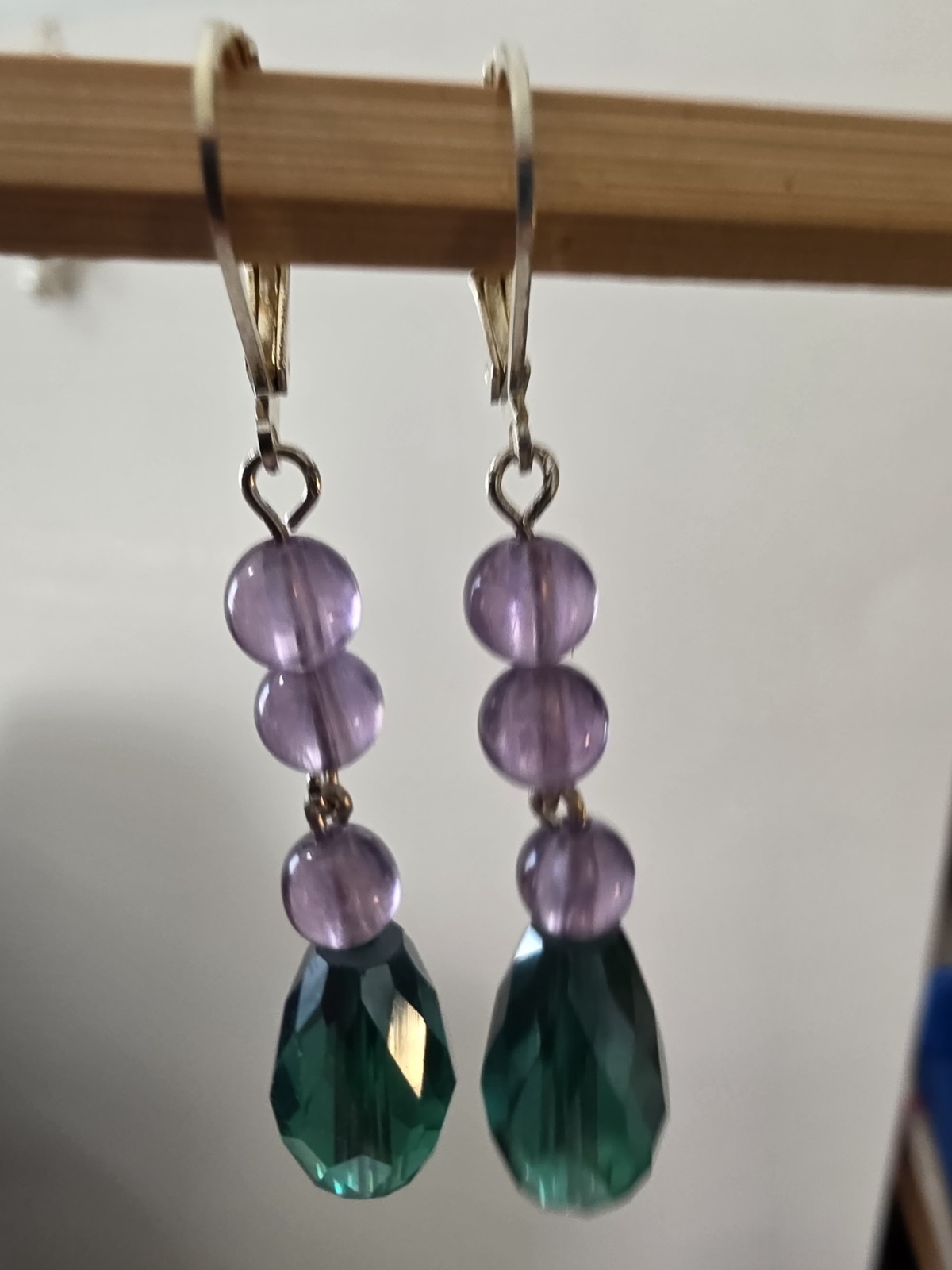 Vintage Lt. Purple and Teal Preciosa AB Drops Dangles Earrings Spl. leverbk