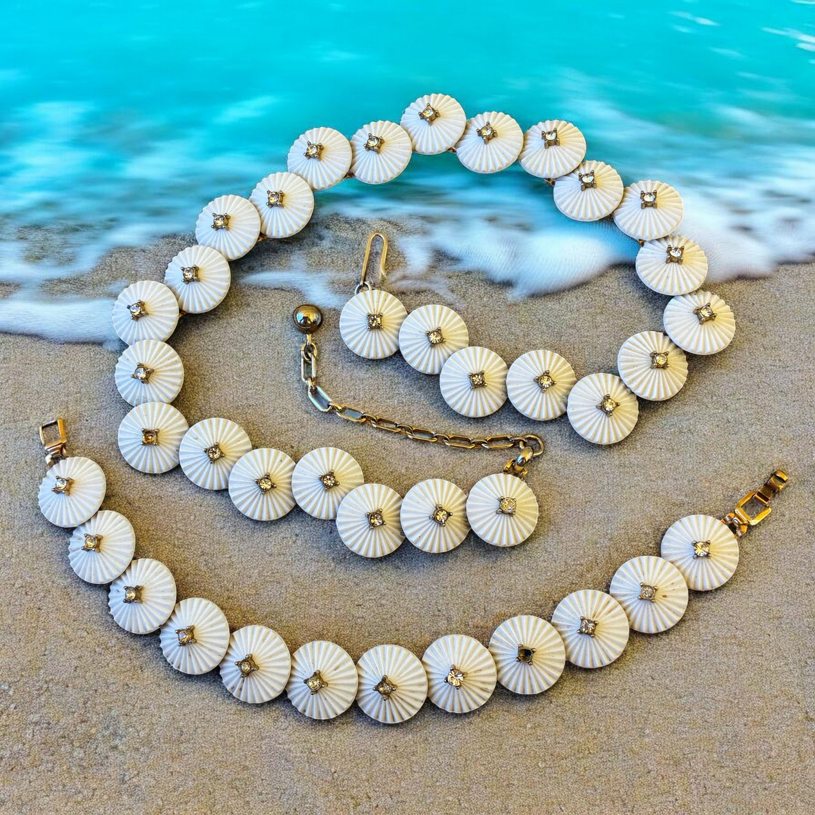 Vintage Necklace and Bracelet Set Shell Design Rhinestones AS IS