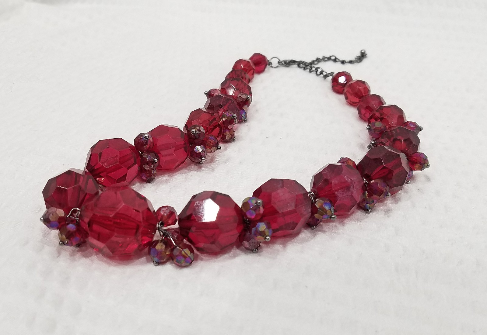 Vintage Chunky Lipstick Red Acrylic Crystal Cluster & Gunmetal Choker Necklace