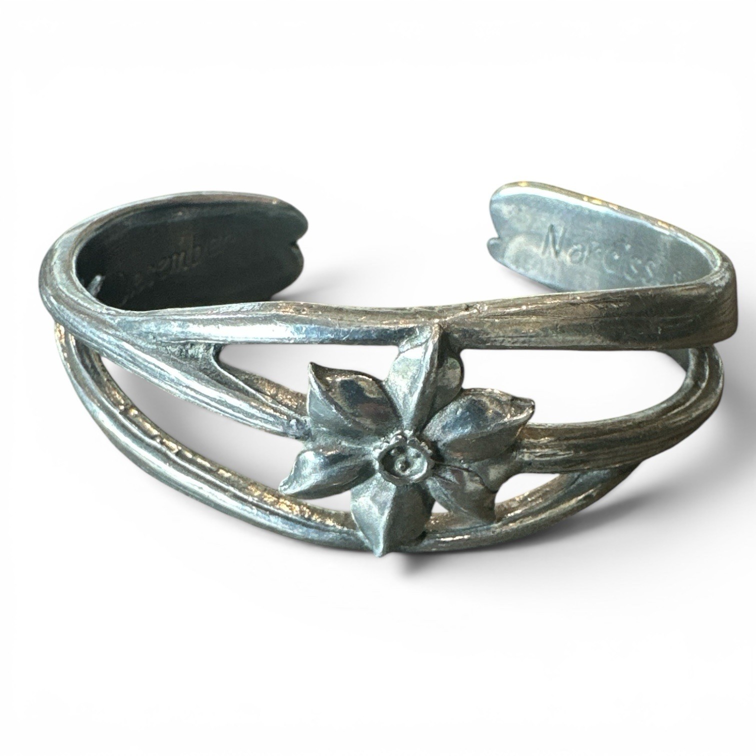 Salisbury Pewter Cuff December Narcissus Bracelet Wide 3D 7″