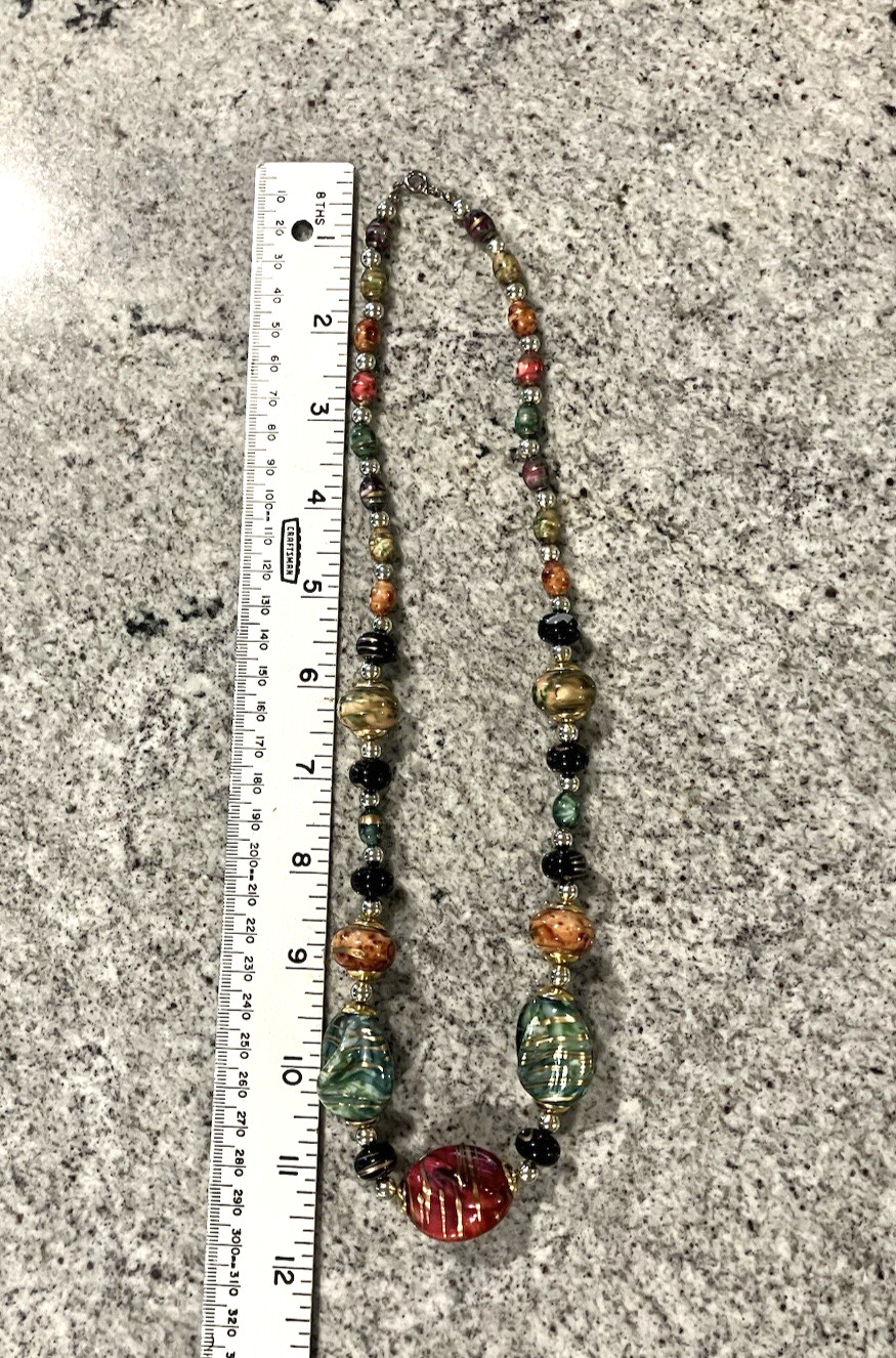 Vintage Colorful Bold Swirls Plastic Beaded Statement Necklace 22″ Long 11″ Drop