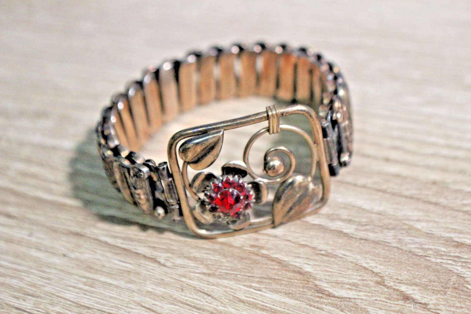 Wonderful L.S. Co Lustern 12k Gold Filled On Sterling Expansion Women Bracelet