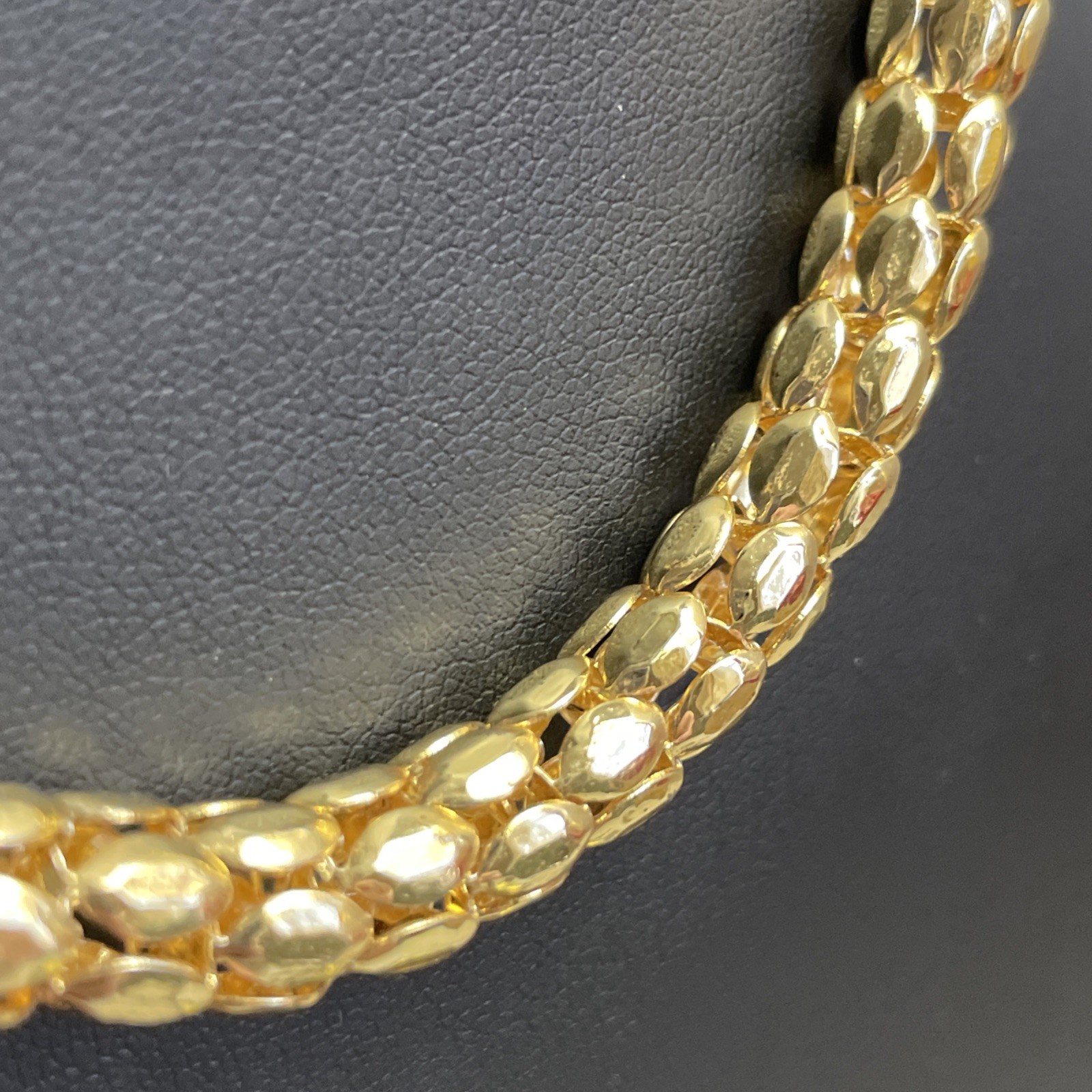 Vintage Chunky Chain Necklace Spiga Wheat Box Chain Gold Tone Magnetic Closure