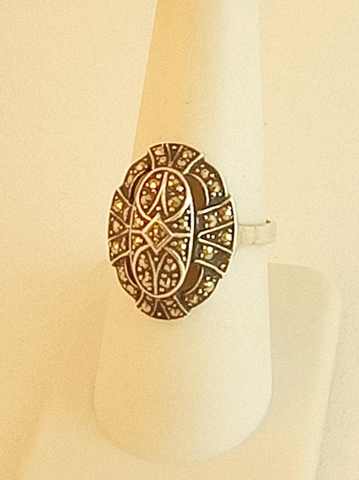 Vintage sterling silver marcasite domed top ring Germany sz 8