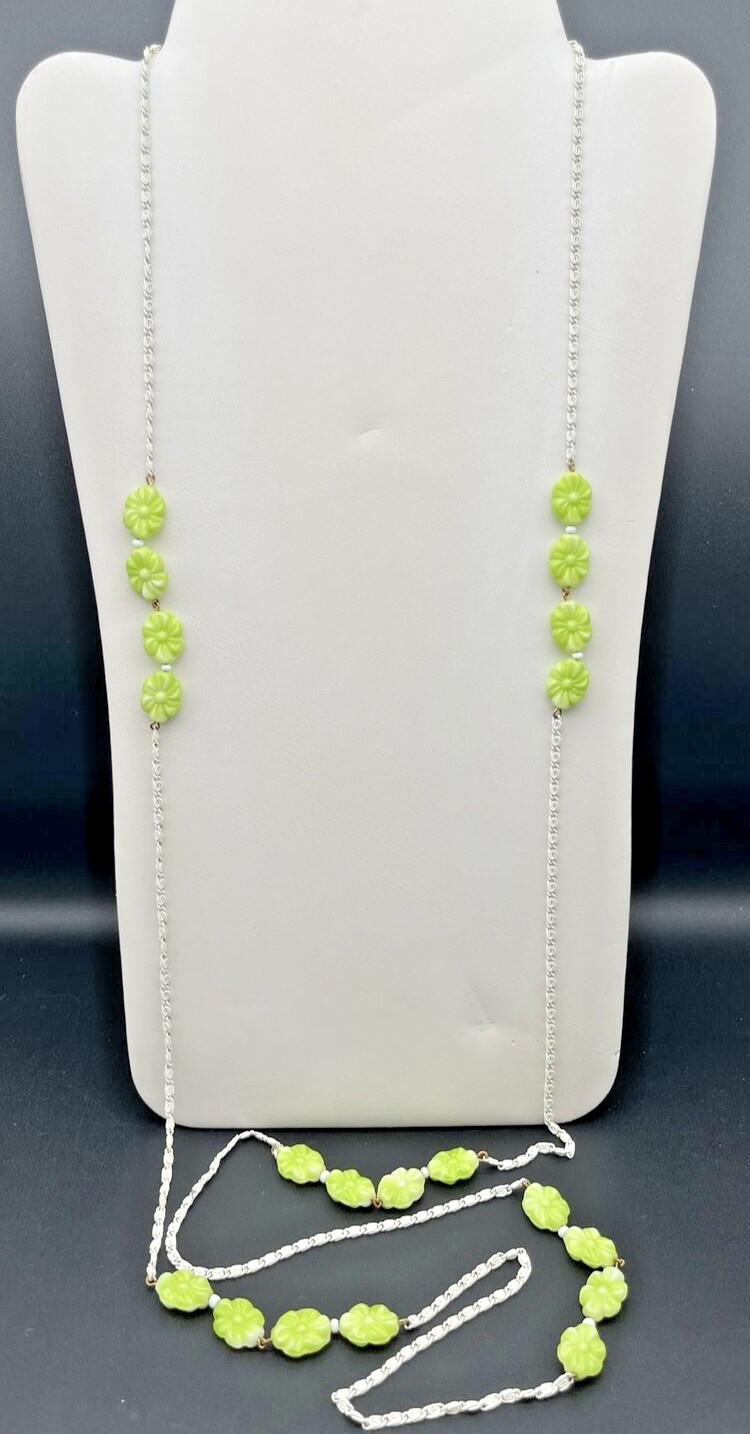 Vtg Flapper Length Poured Glass Gripoix Bead Lime Green Flower MCM Long Necklace