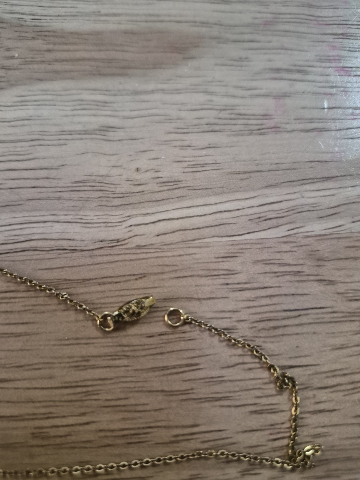Vintage 10 Kt 1/20 Yellow And Rose Heart Locket Necklace 18″
