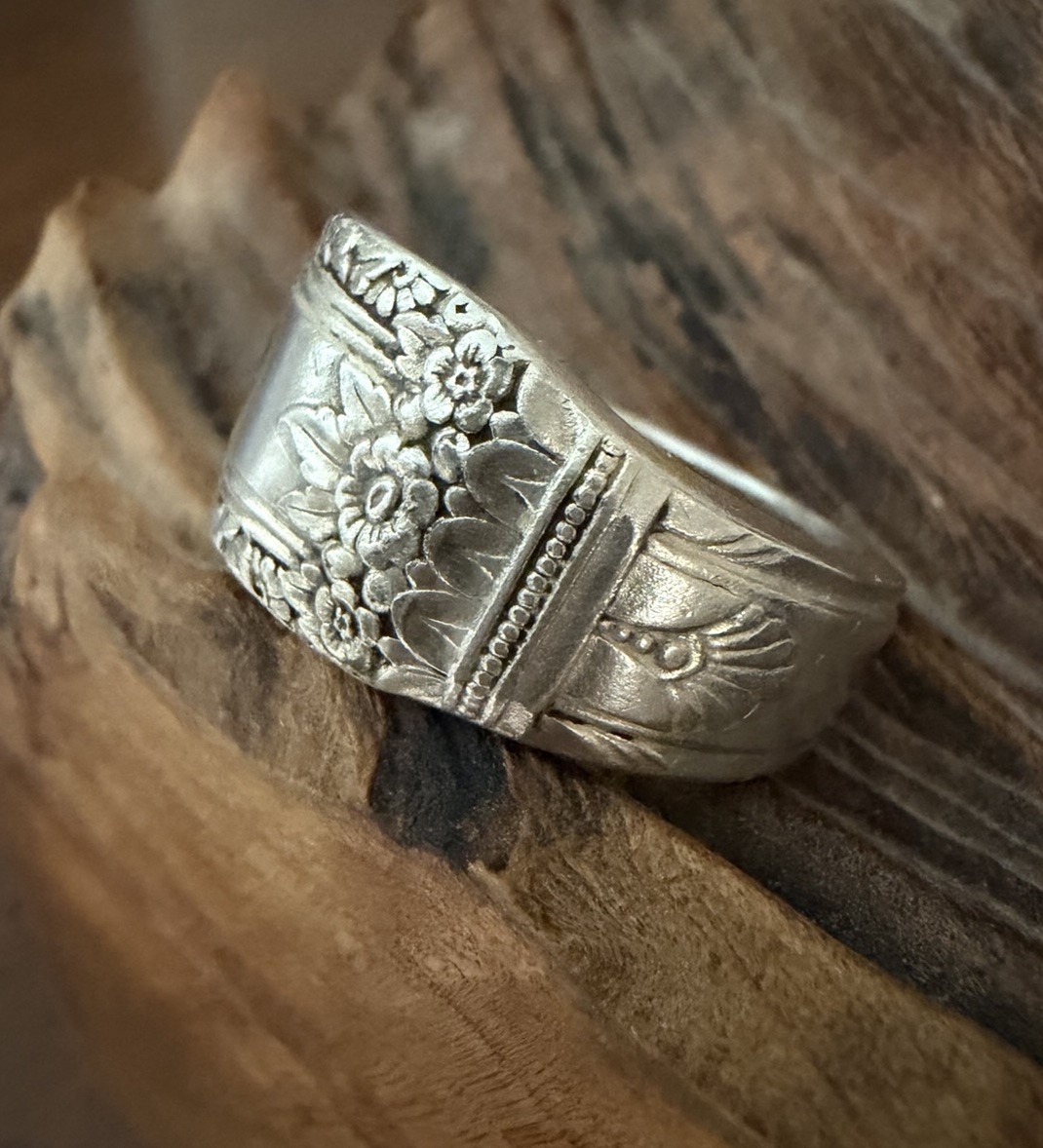 Spoon Ring “First Love” Wm. Rogers- 1937 Hand Crafted Size 9 Silver Plate