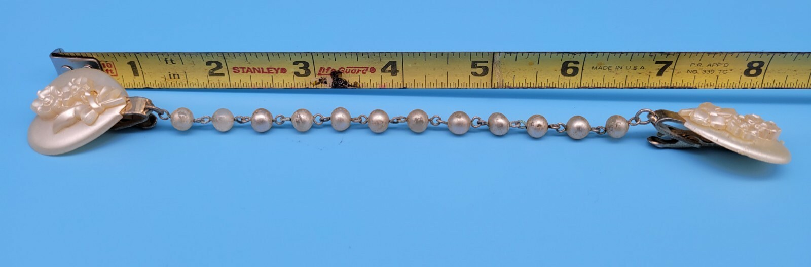 Vintage Faux Pearls Hearts Flowers Chain Sweater Dress Clip
