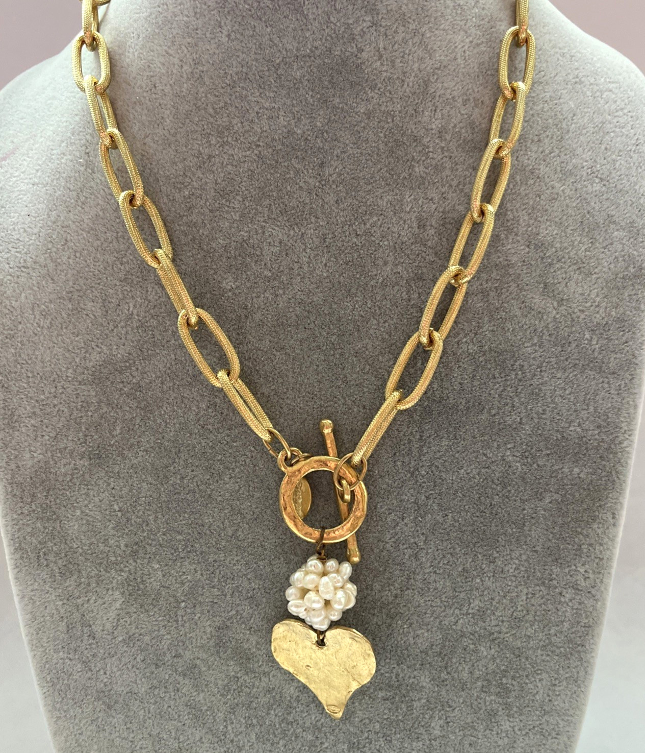 SUSAN SHAW 24K TPG Genuine Fresh Water Pearls Heart Toggle Chain Link Necklace