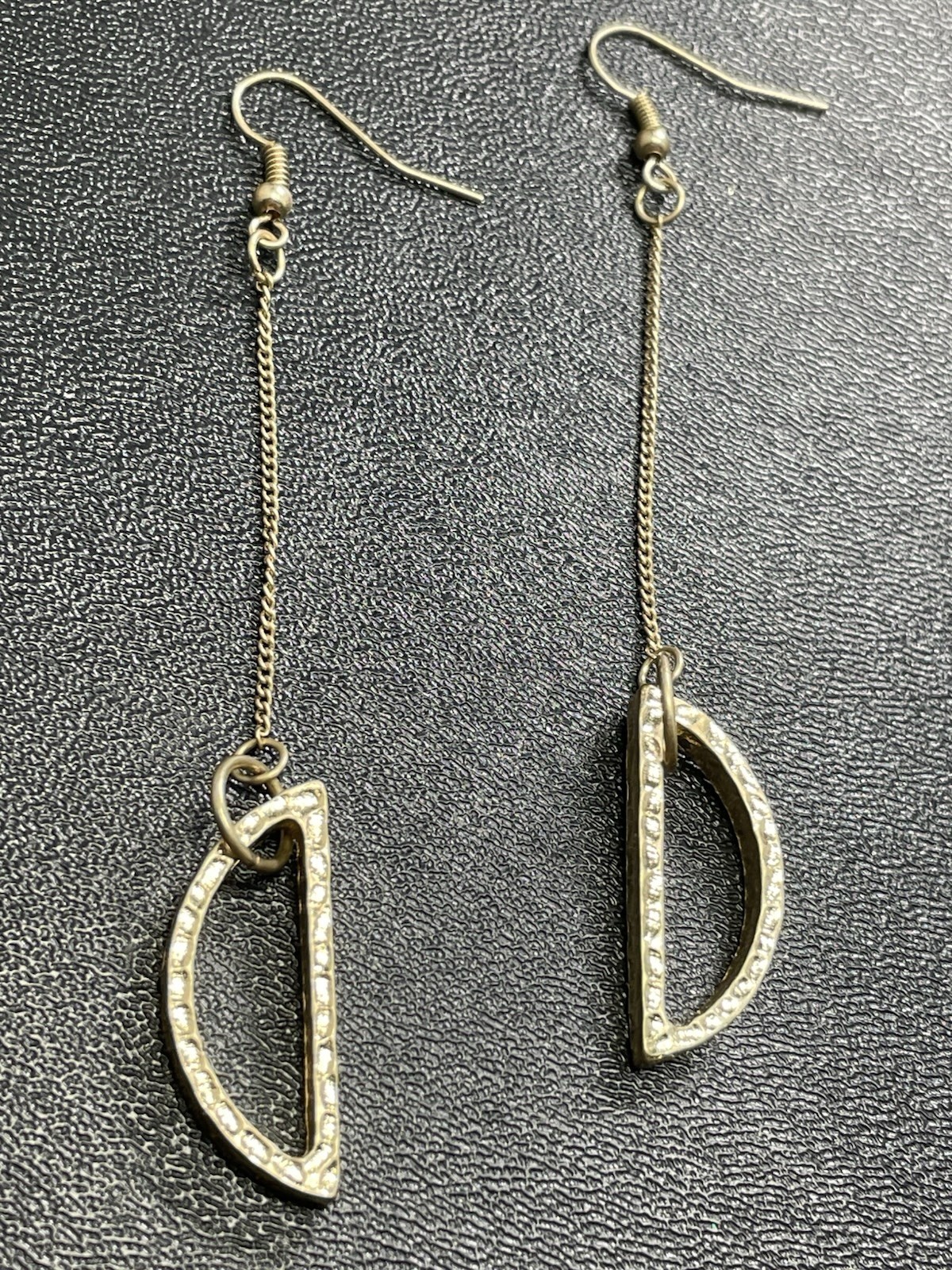 Vintage 4.2” Geometric Gold Tone Metal Chain Dangle Earrings