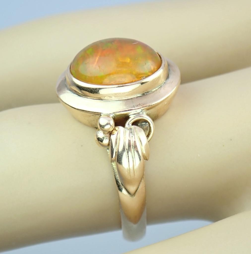 Glowing Antique Victorian Solid 14K Rose Gold Ethiopian Opal Grape Vine Ring S 5