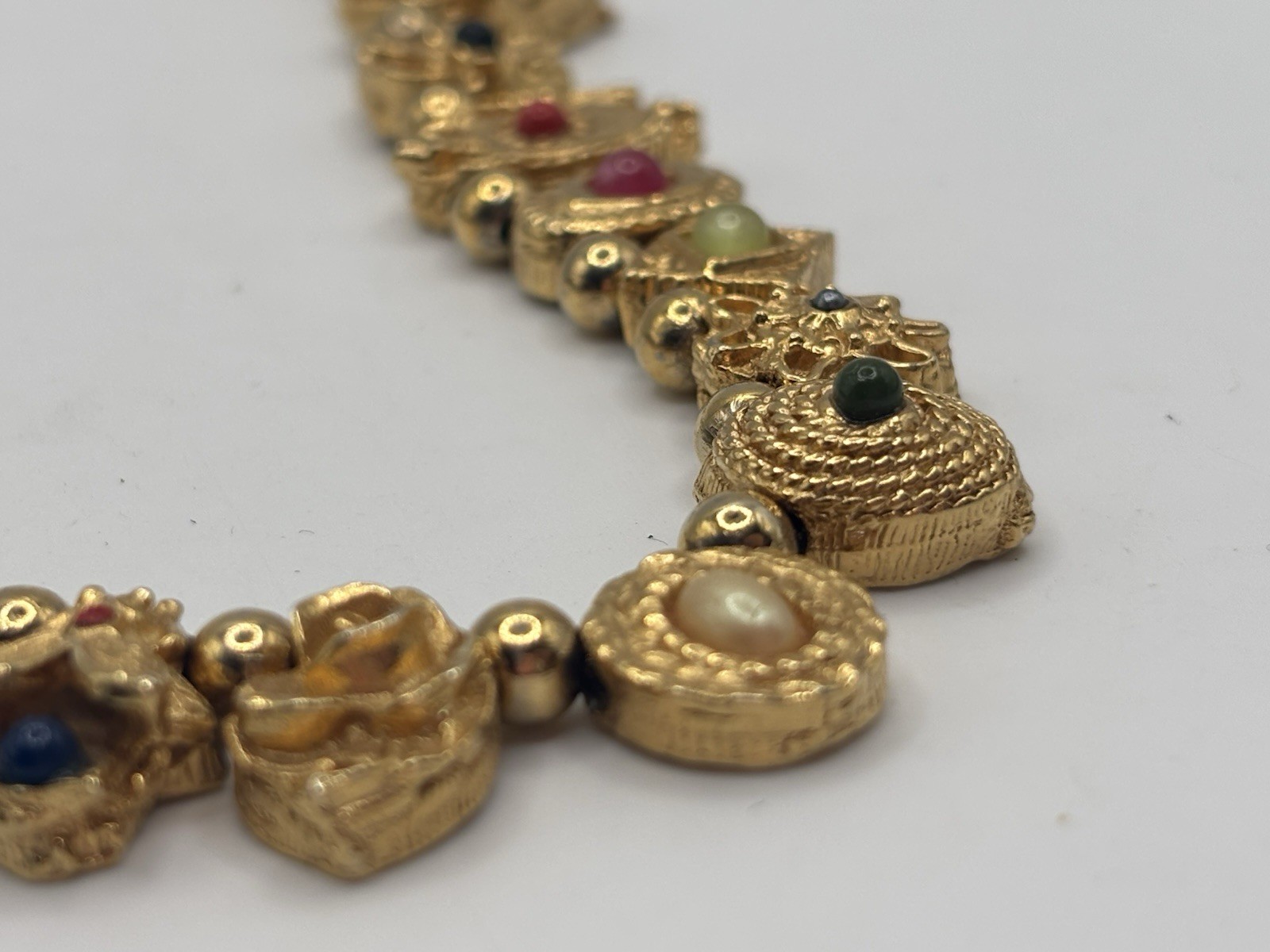 RARE Vintage Unsigned Goldette Victorian Revival Sliding Charm Necklace 16″