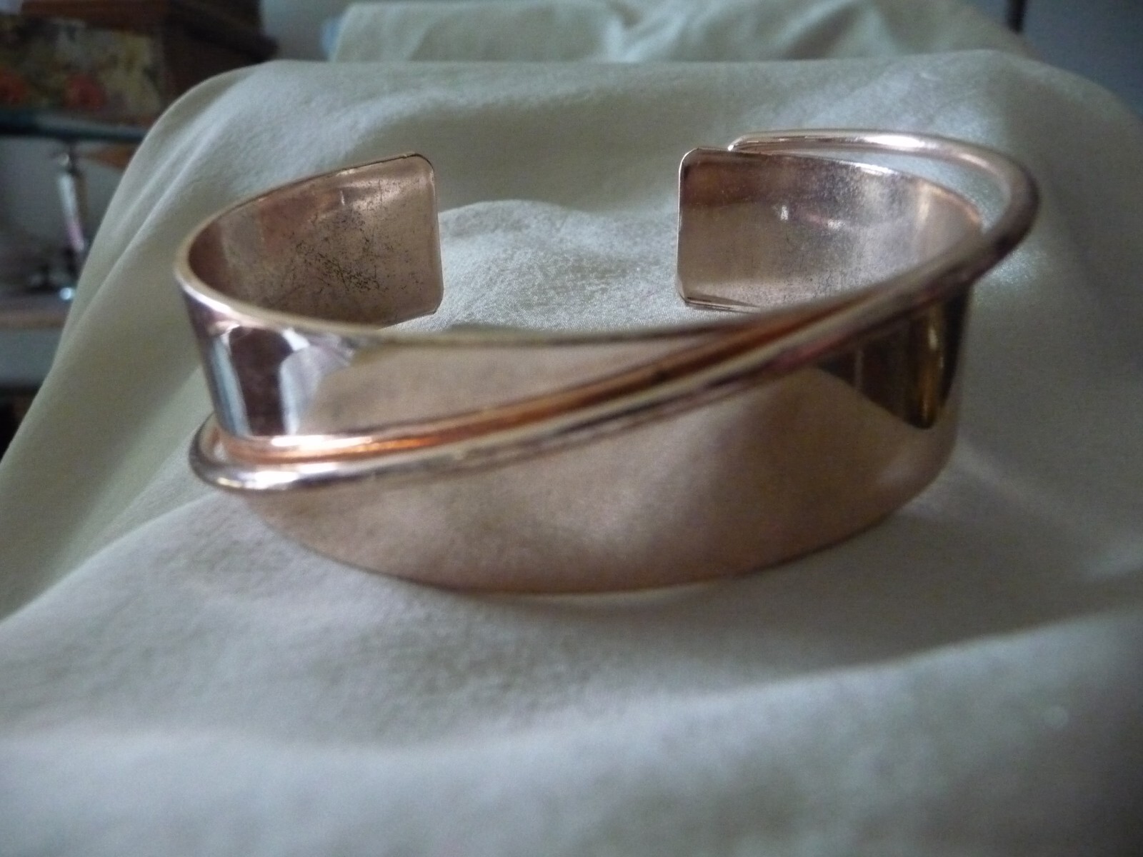 MCM ROSE GOLD TONE 3/4″ CUFF “W BRACELET #19/11A