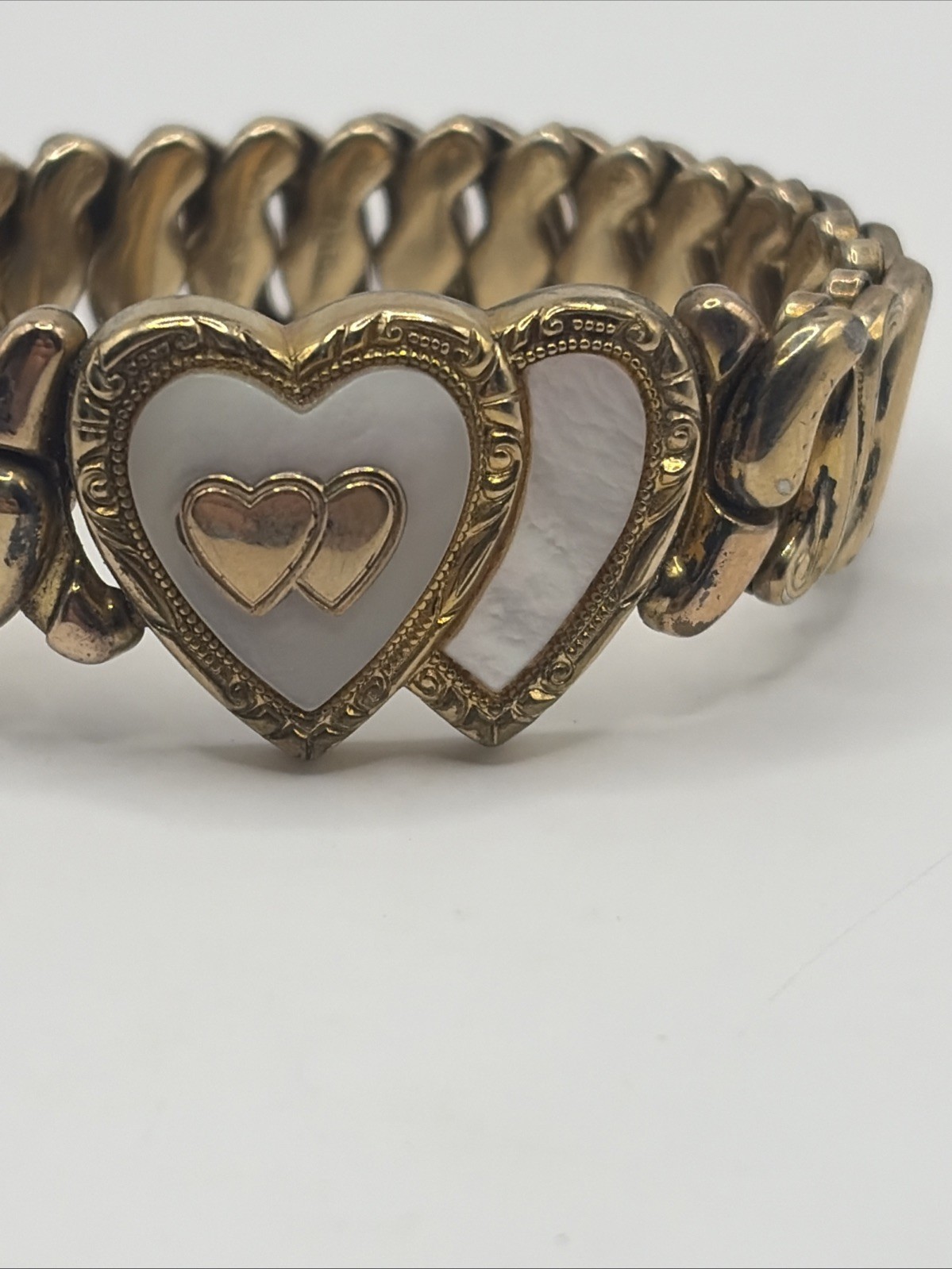 Mother Of Pearl Vintage Sweetheart Bracelet Antique Heart Stretch GF Expansion