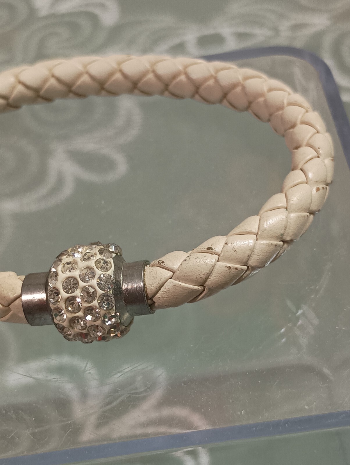 Vintage White Braided Leather Bracelet Crystal Rhinestone Bead Silver Tone Clasp