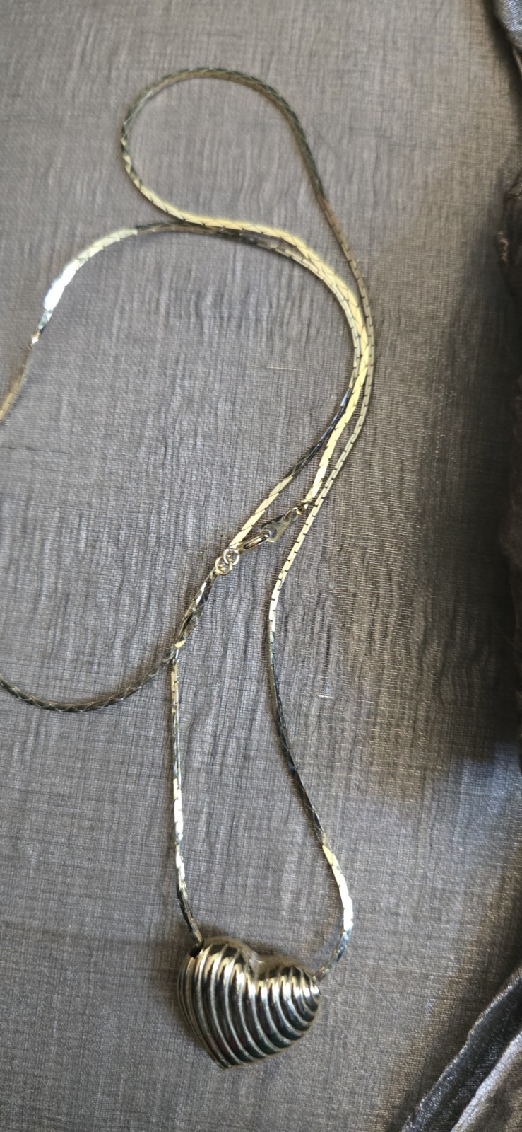 Goldtone Vintage Lined Puff Heart on 24 Inch Snake Chain Necklace
